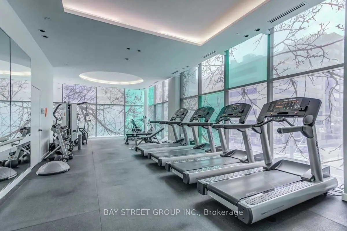 38 Grenville Street, #2805
