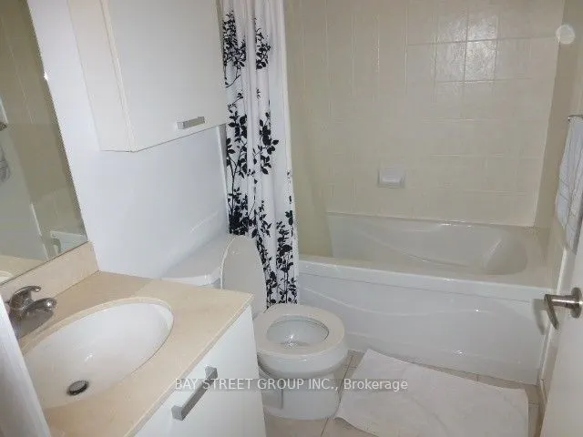 38 Grenville Street, #2805
