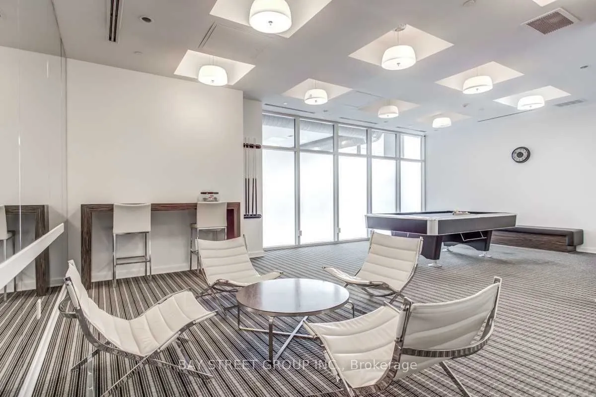 38 Grenville Street, #2805