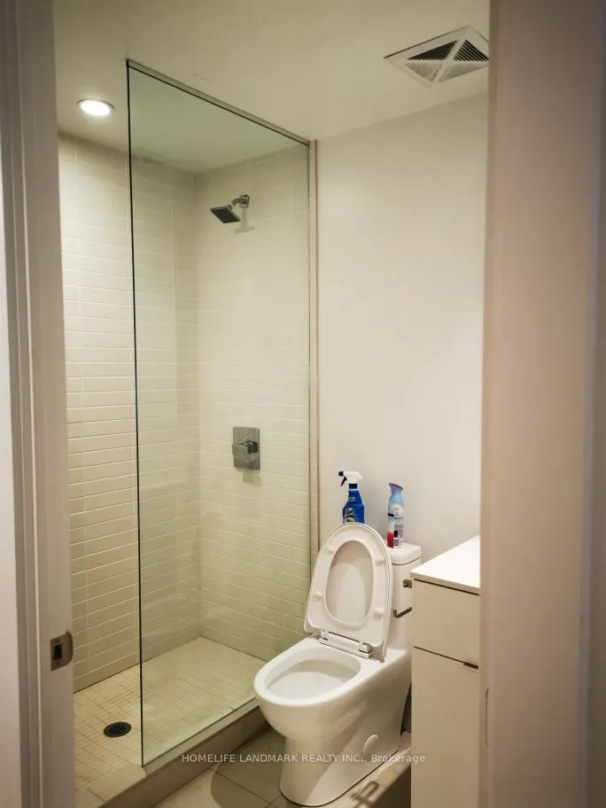 7 Grenville Street, #506