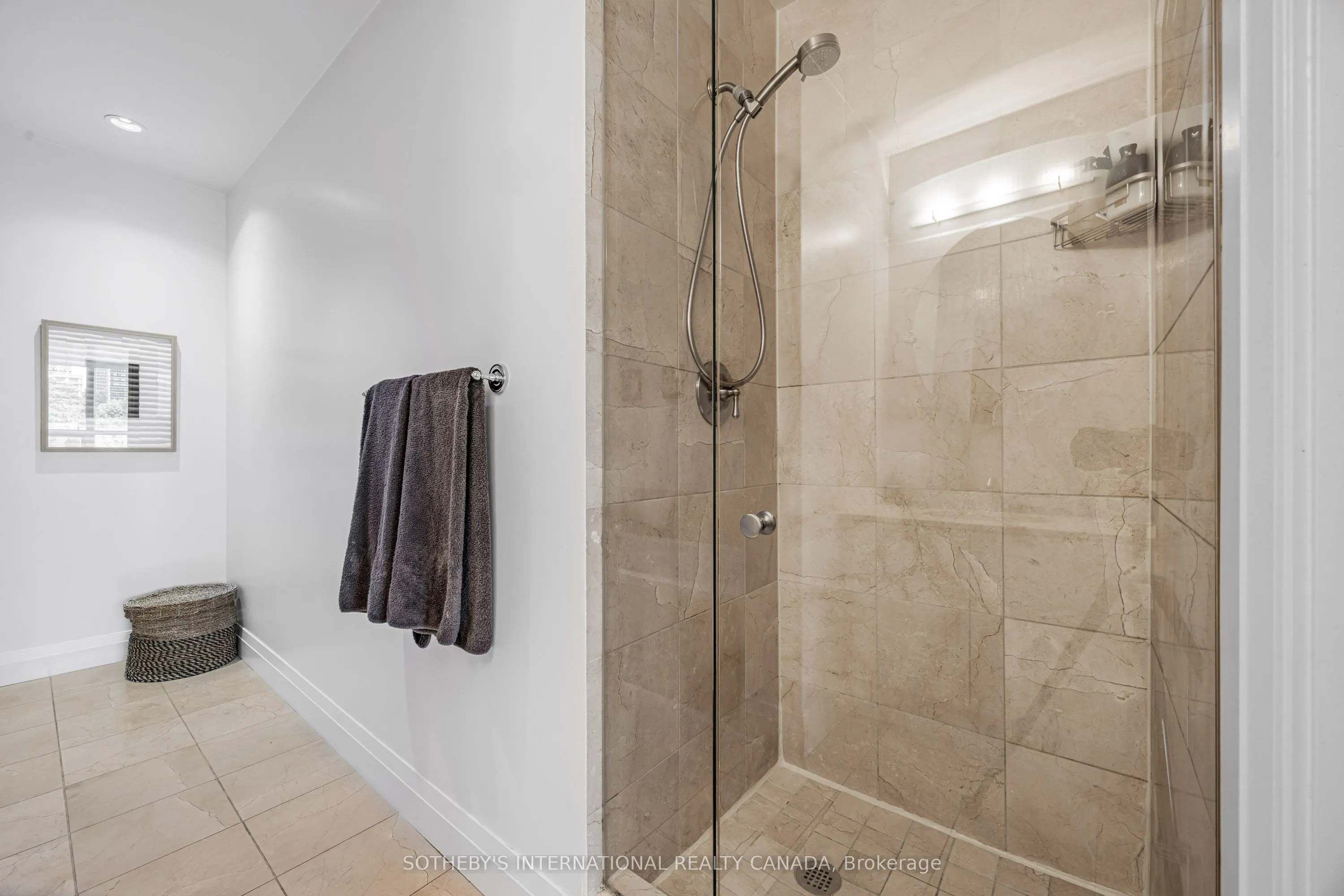 20 Scrivener Square, #507