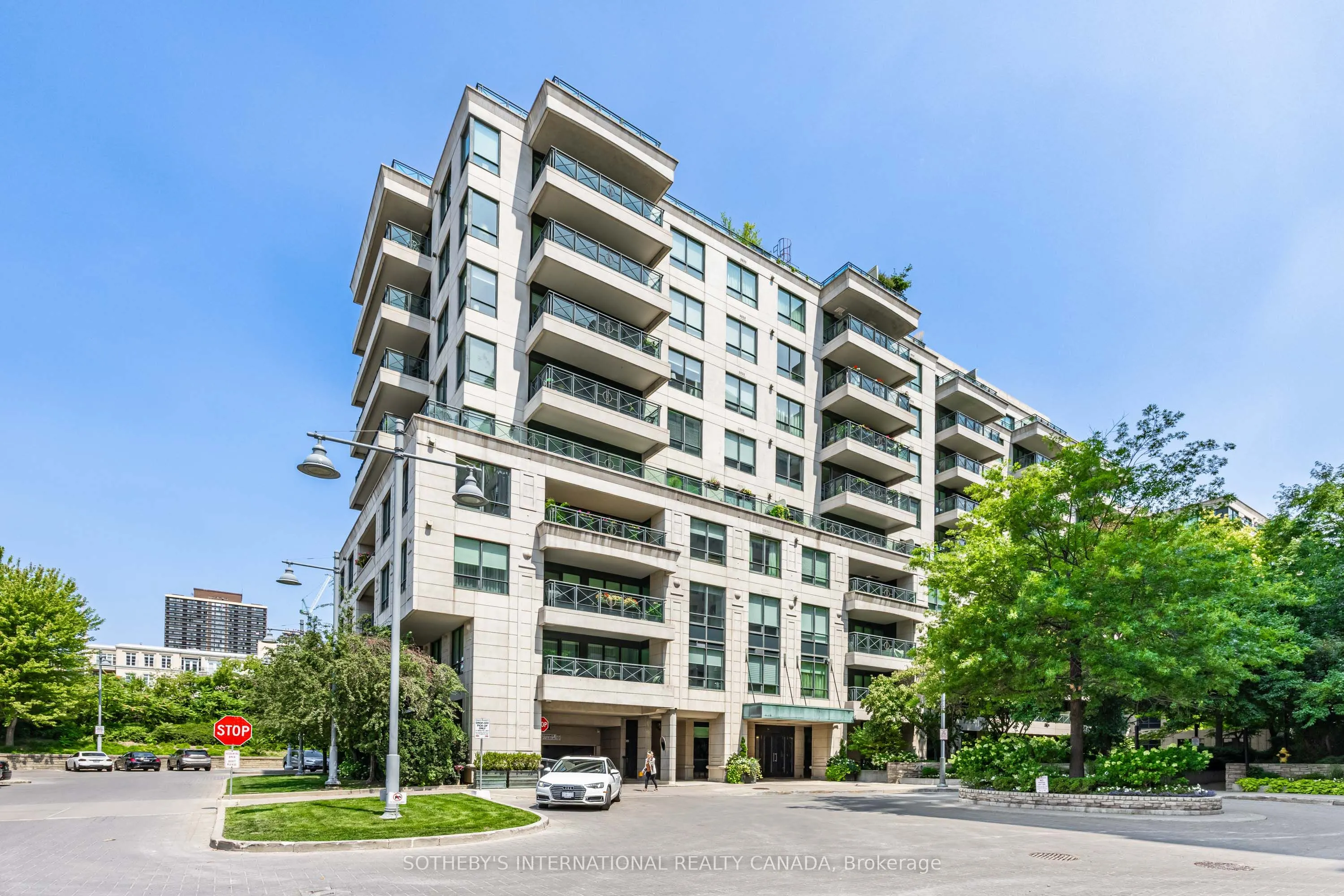 20 Scrivener Square, #507
