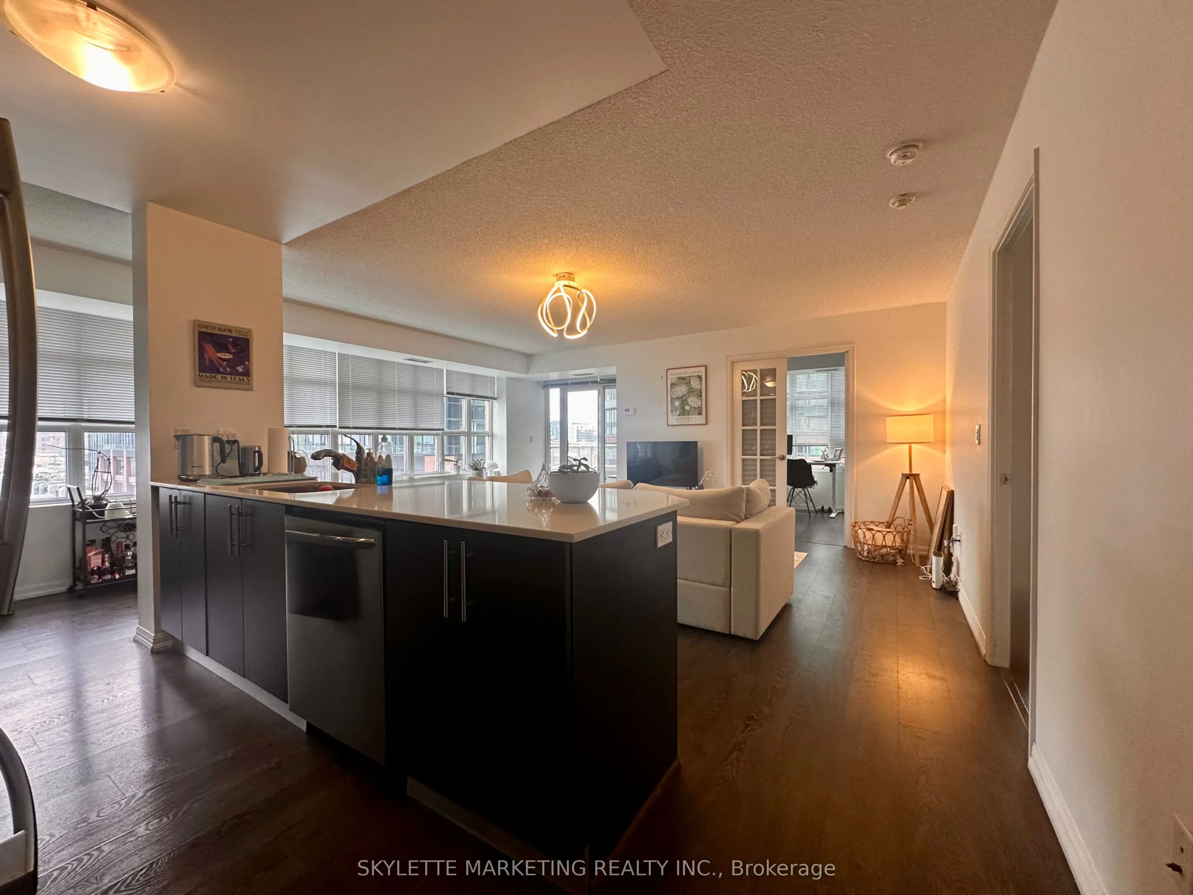 85 East Liberty Street, #717
