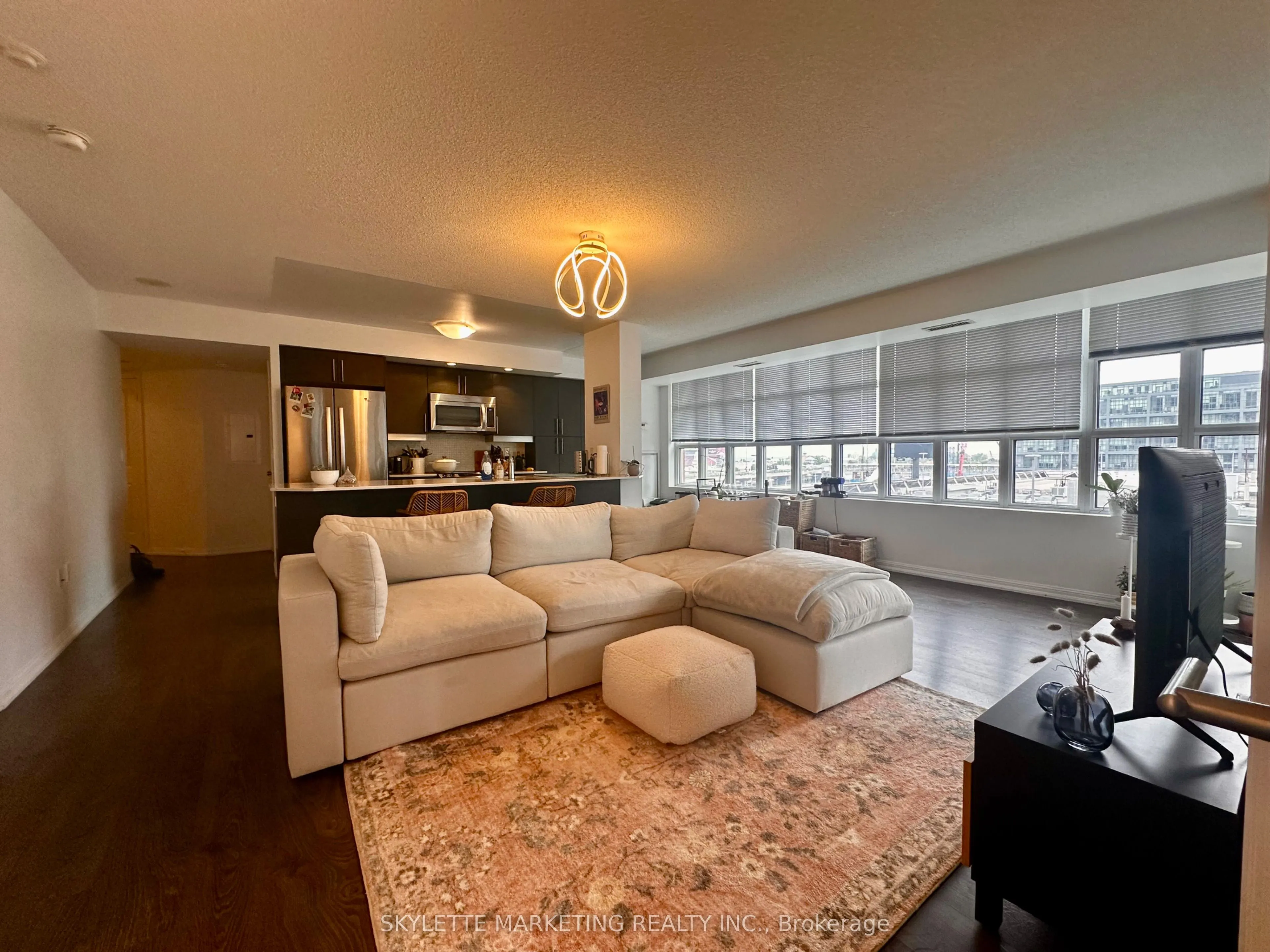 85 East Liberty Street, #717