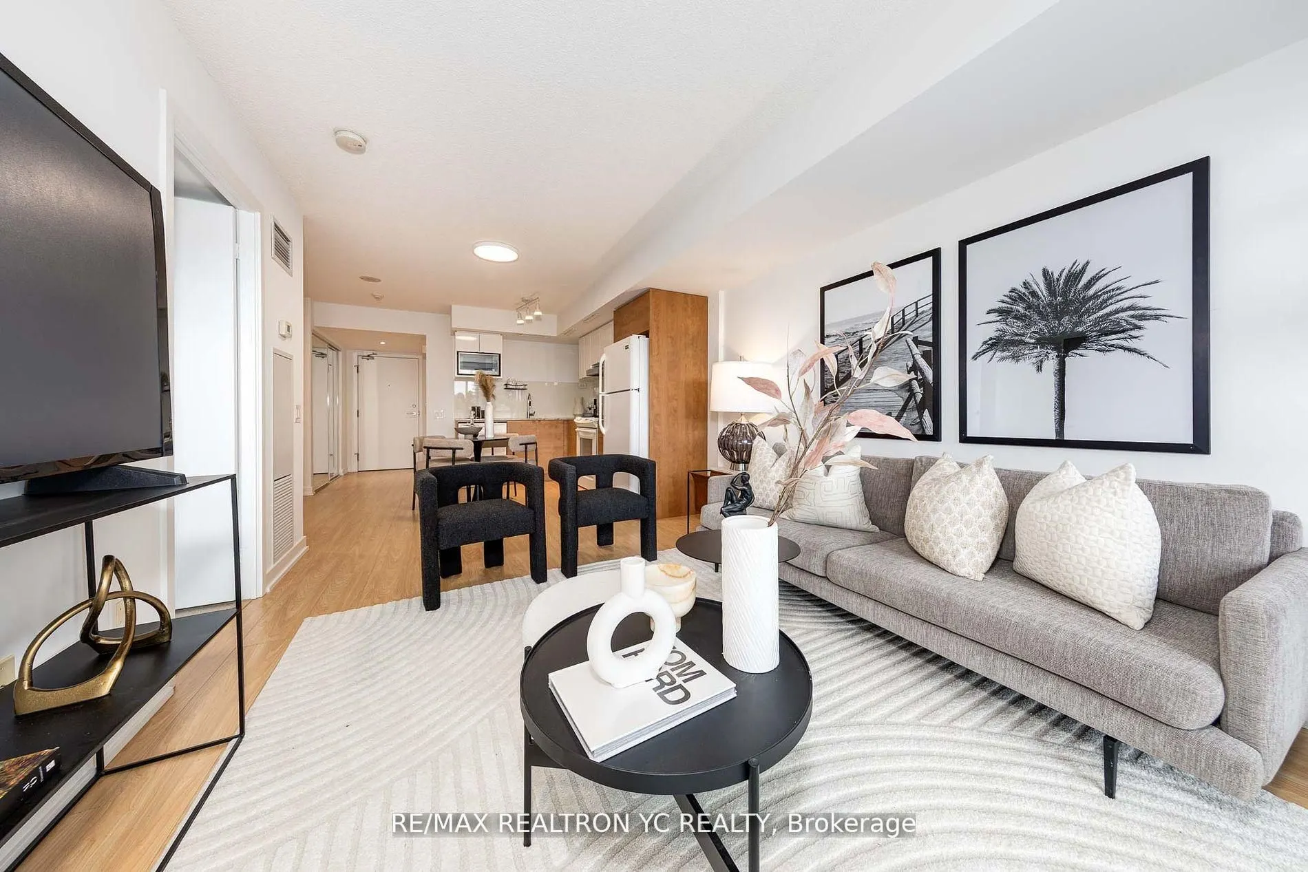 121 Mcmahon Drive, #710