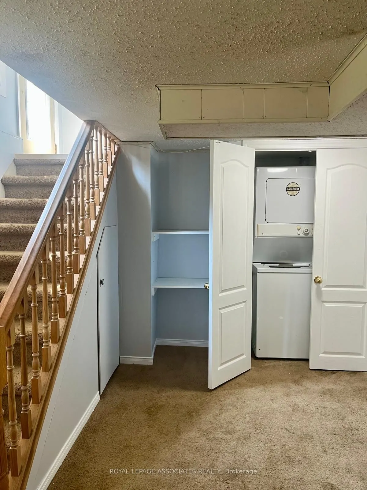 98 Wigmore Drive, #Lower