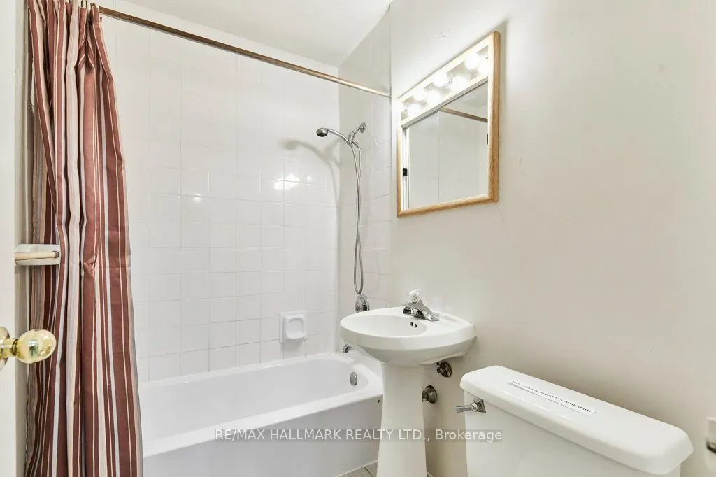 40 Glen Road, #209