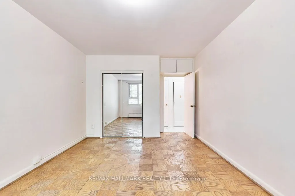 40 Glen Road, #209
