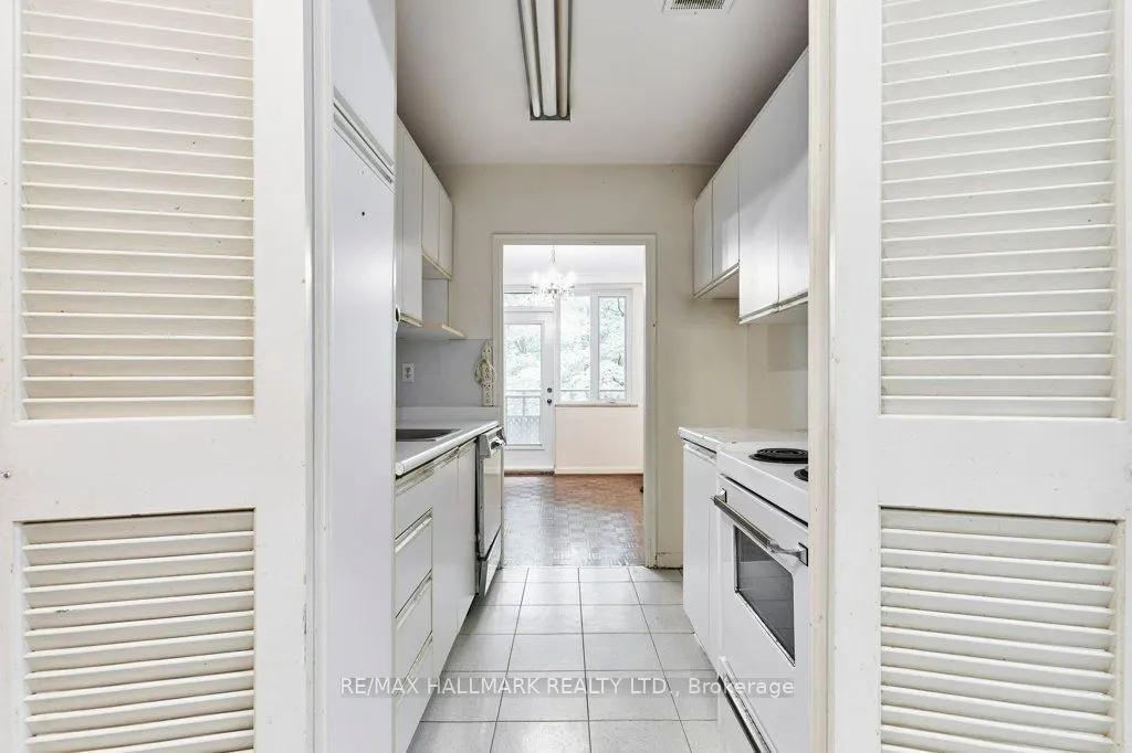 40 Glen Road, #209