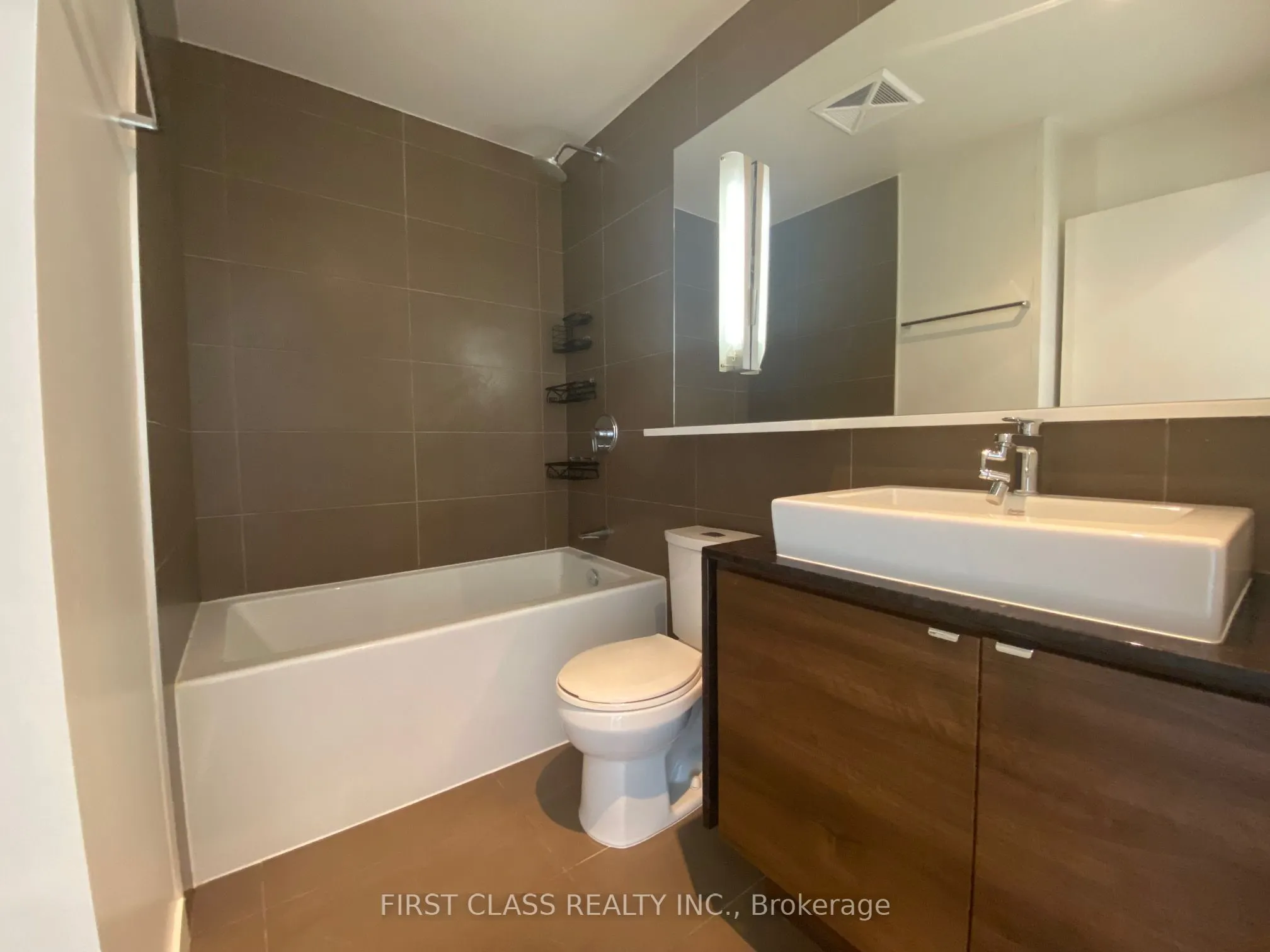 121 Mcmahon Drive, #2510