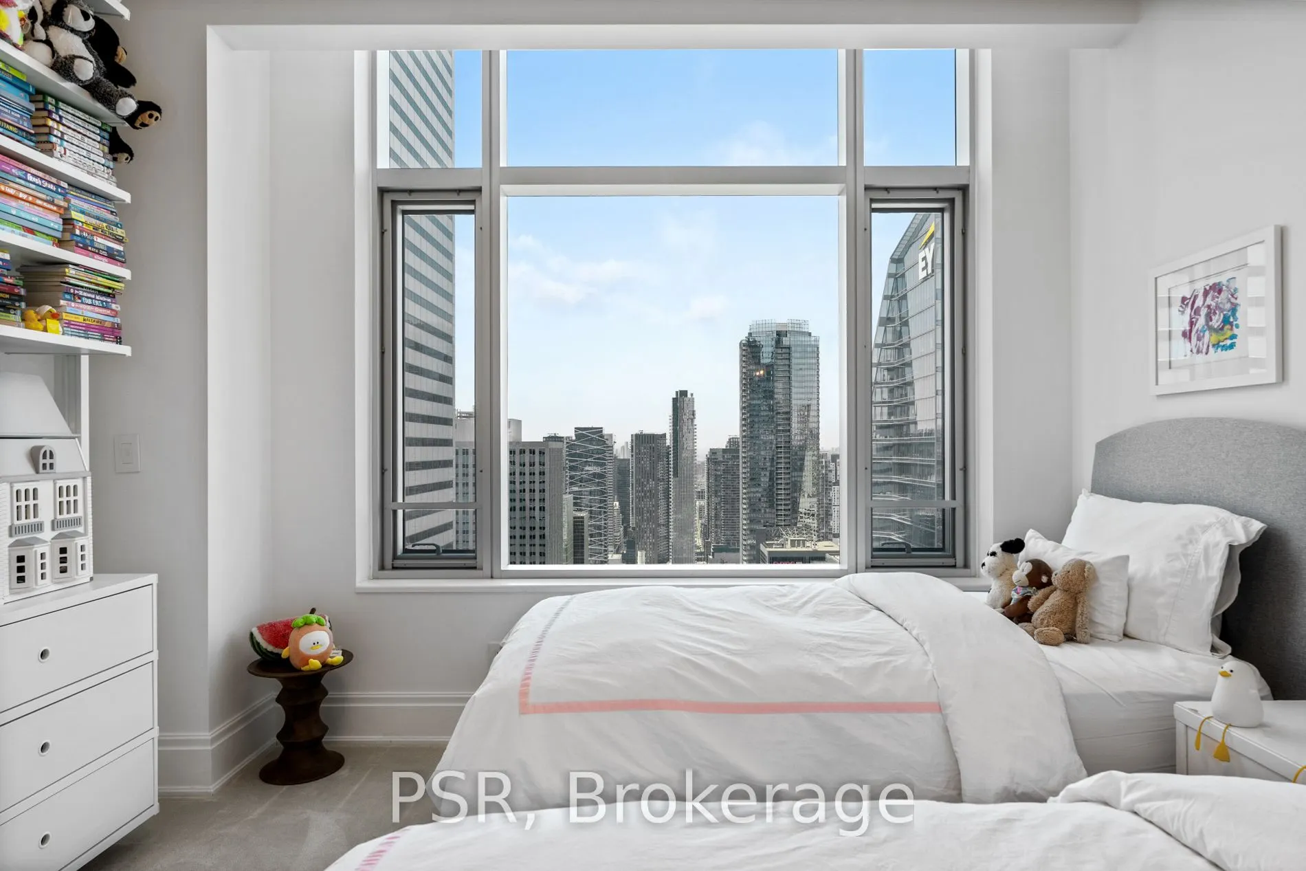 311 Bay Street, #3605