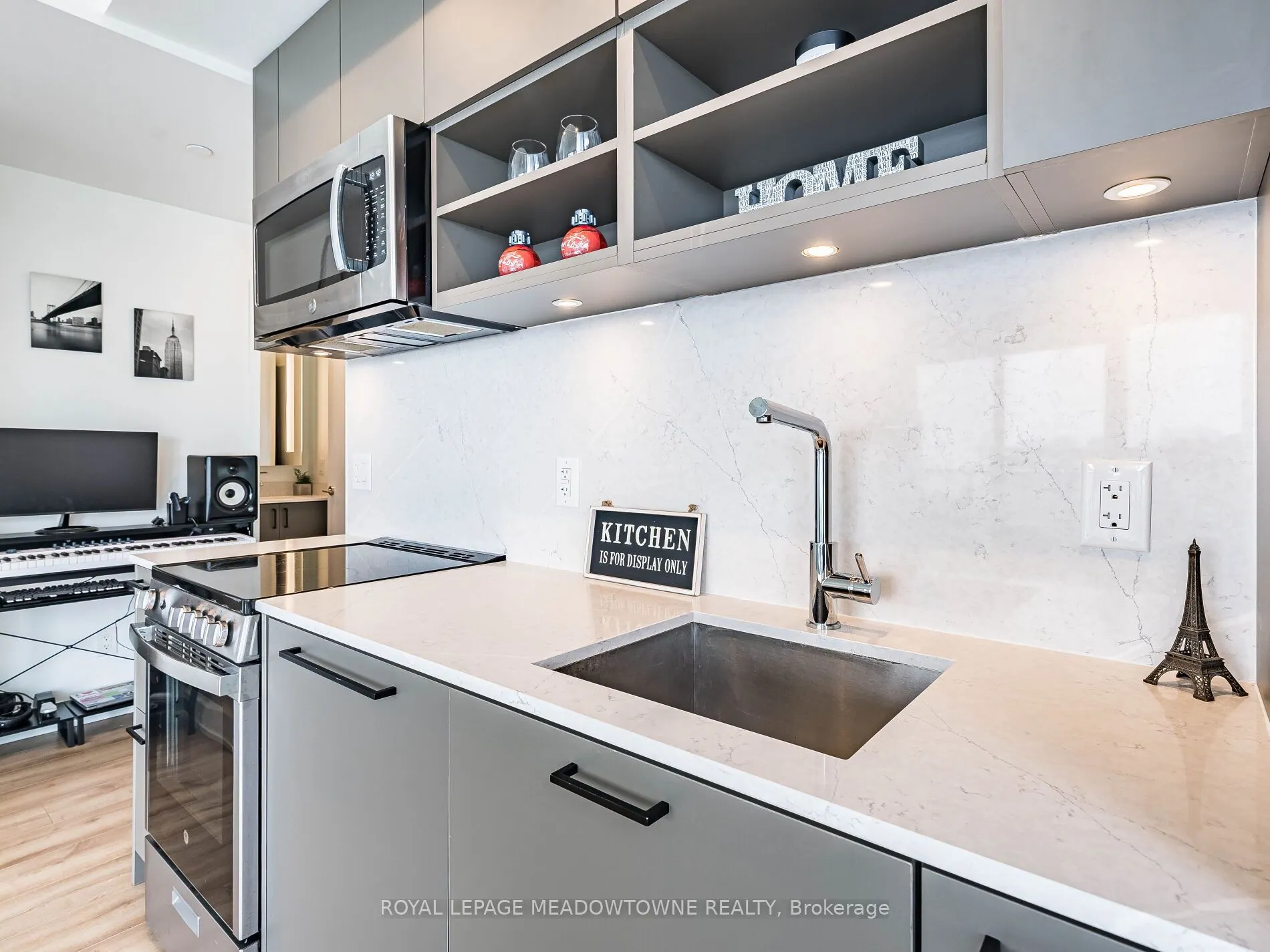 135 East Liberty Street, #2310