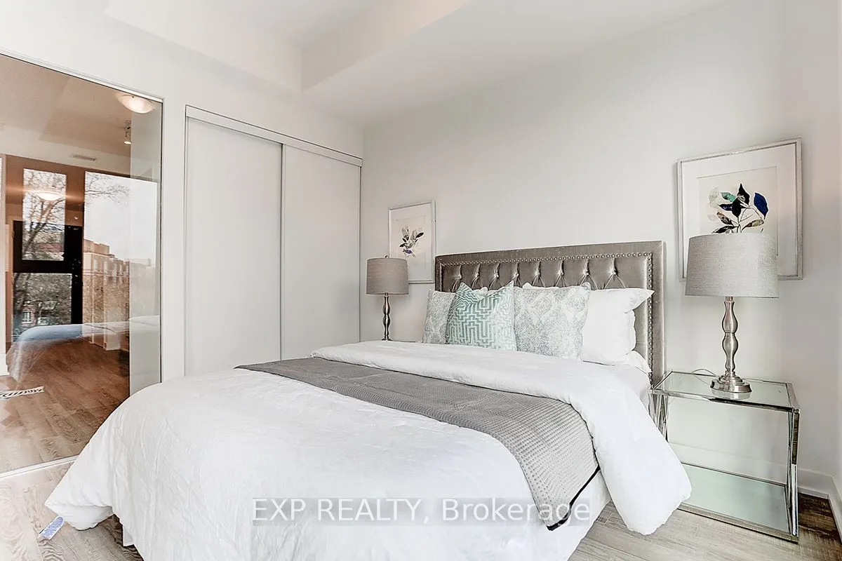 250 Lawrence Avenue W, #413