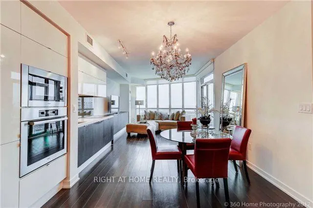 21 Iceboat Terrace, #4309