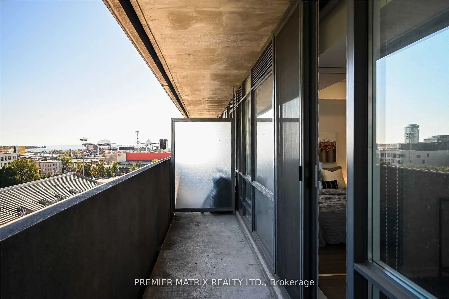 20 Joe Shuster Way, #910
