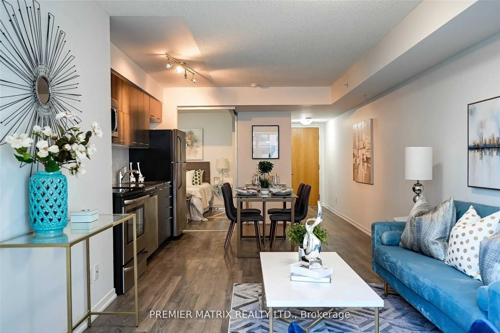 20 Joe Shuster Way, #910