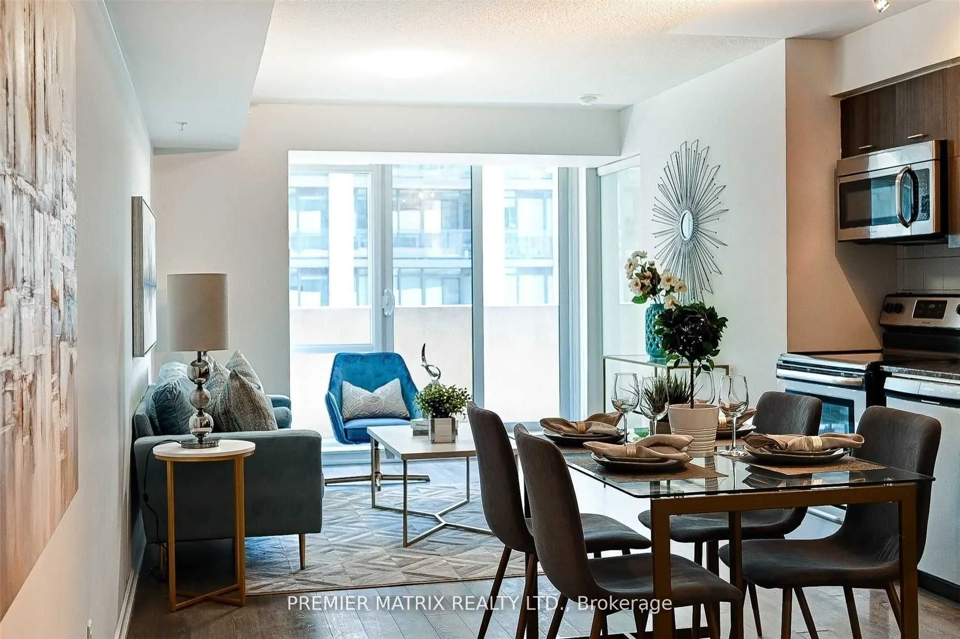 20 Joe Shuster Way, #910