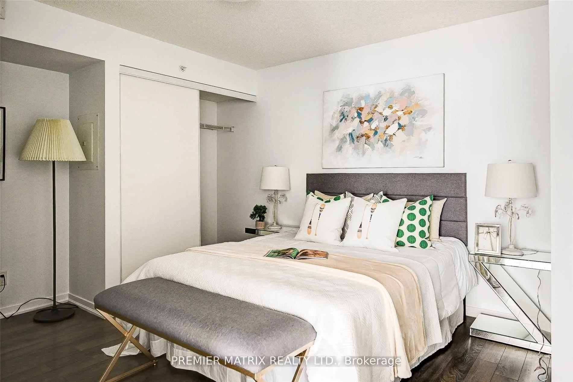 20 Joe Shuster Way, #910