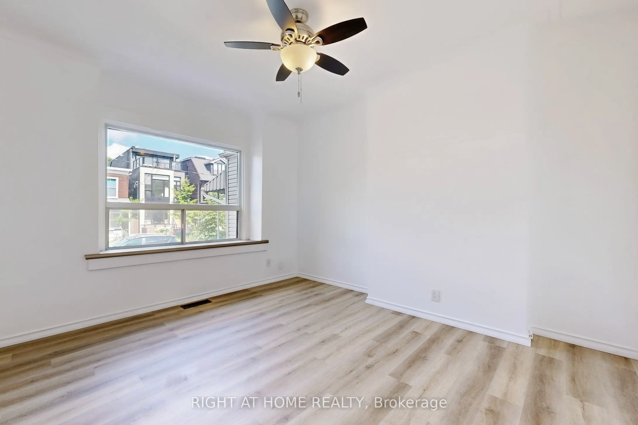 656 Crawford Street, #1