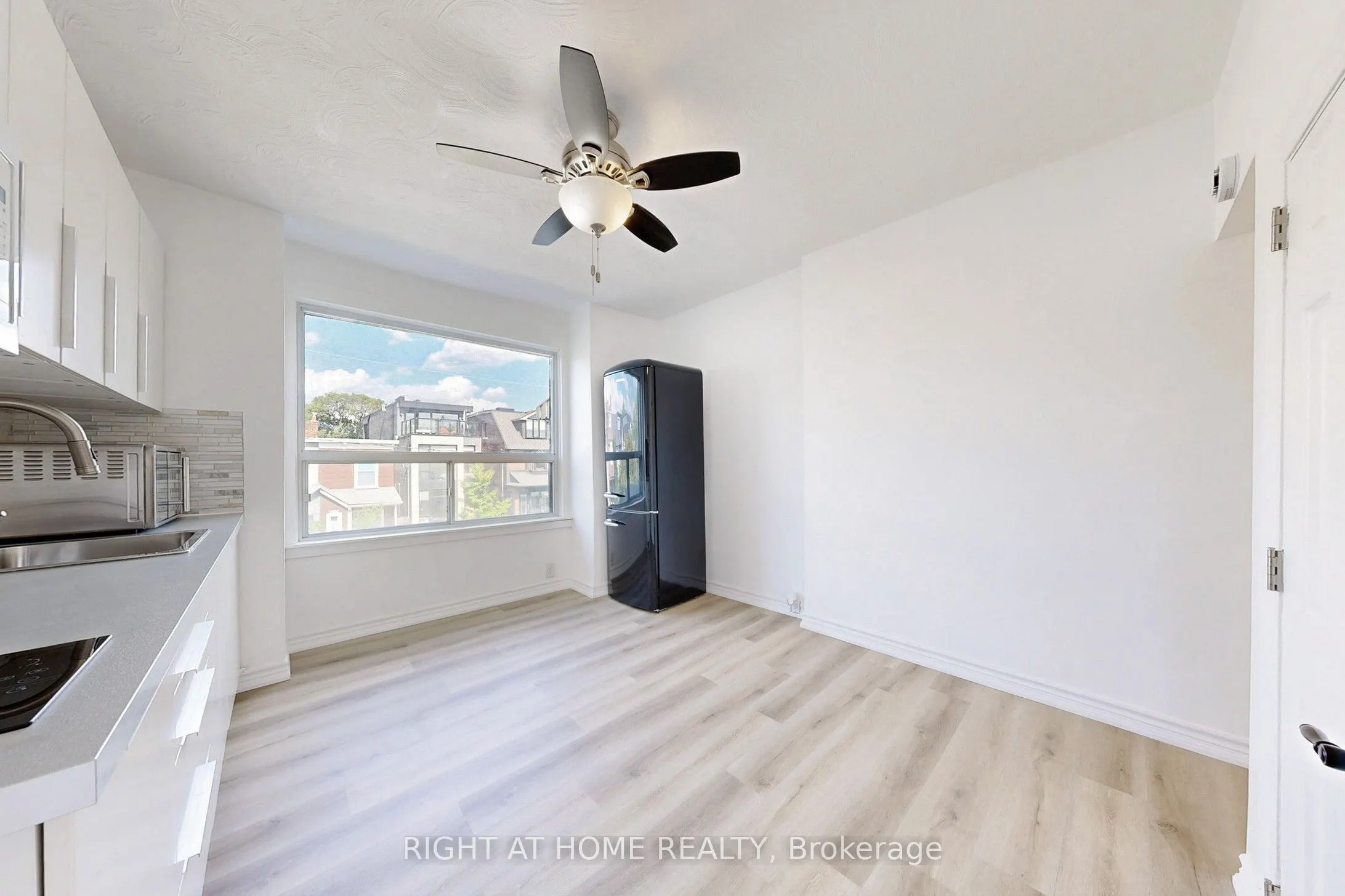 656 Crawford Street, #2