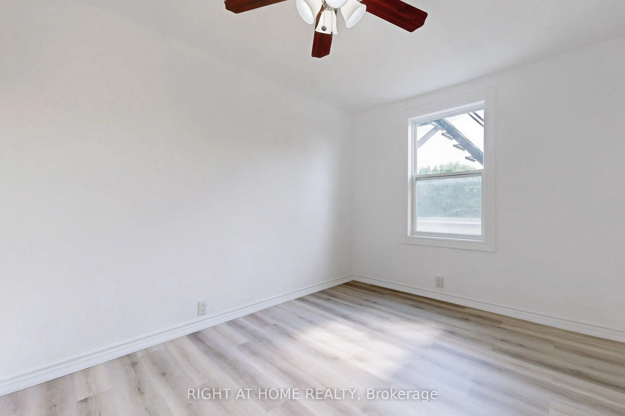 656 Crawford Street, #2