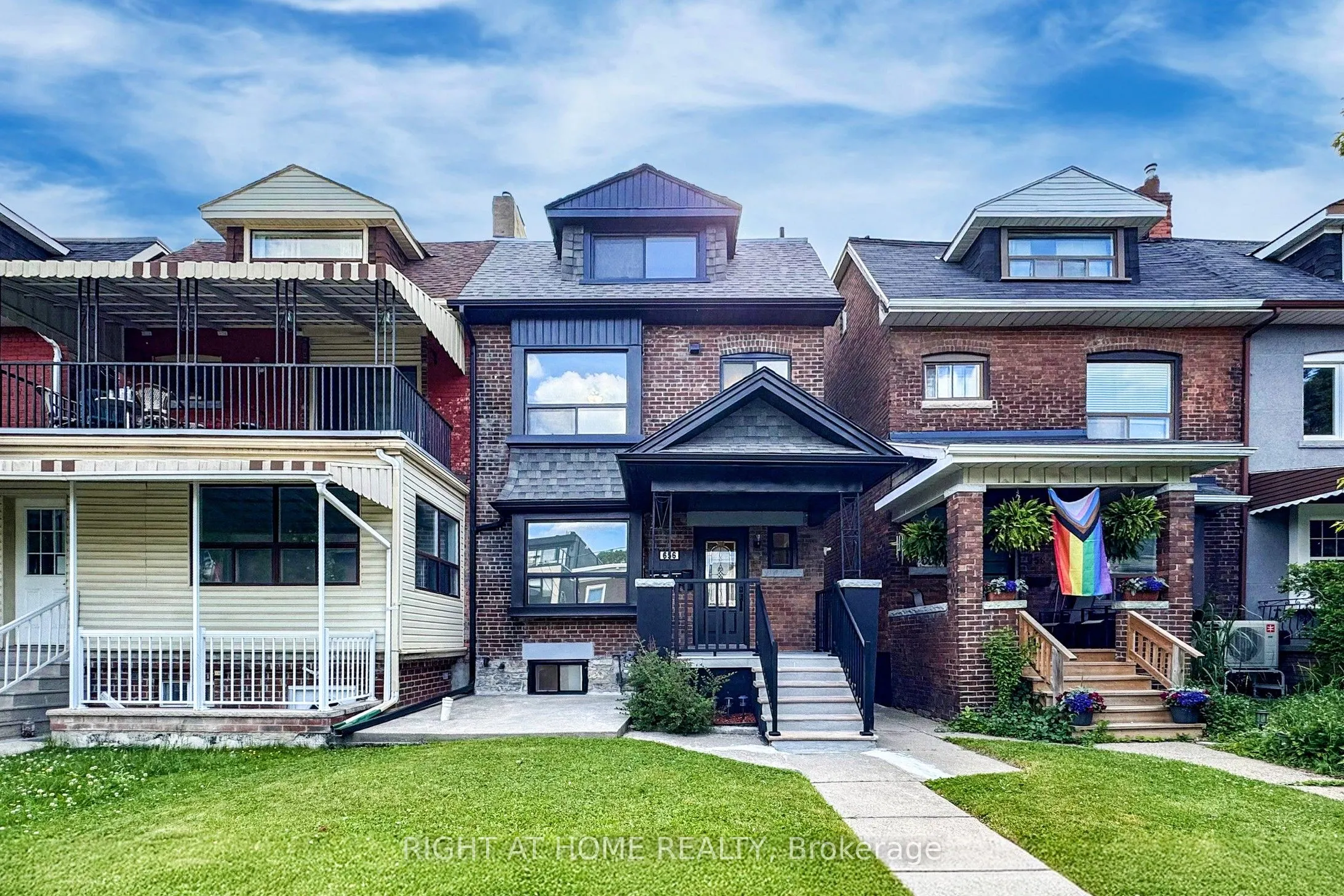 656 Crawford Street, #2