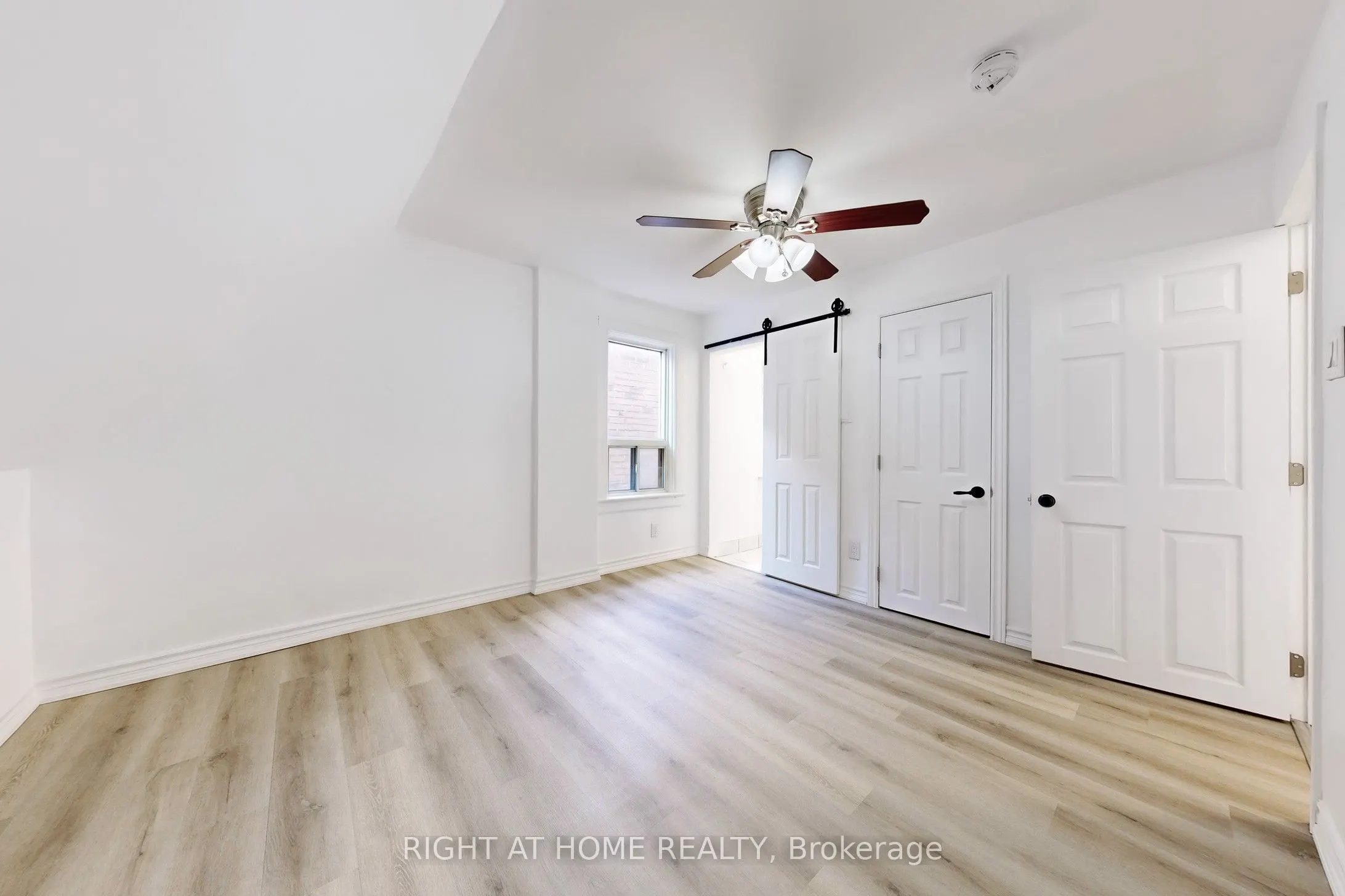656 Crawford Street, #3