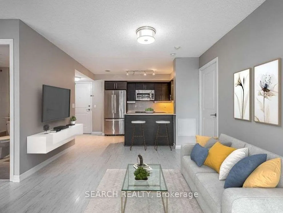 65 East Liberty Street, #424
