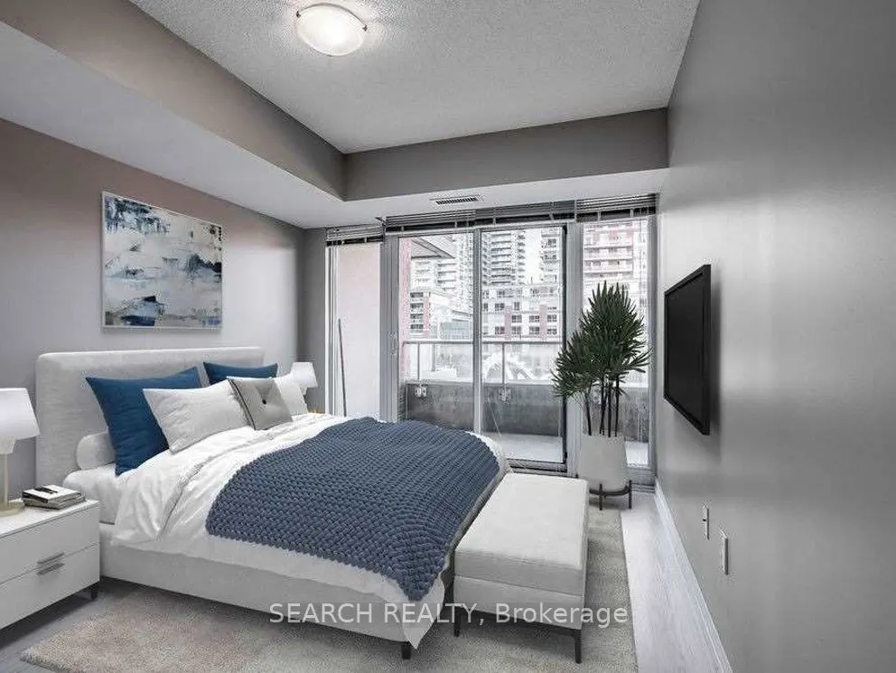 65 East Liberty Street, #424