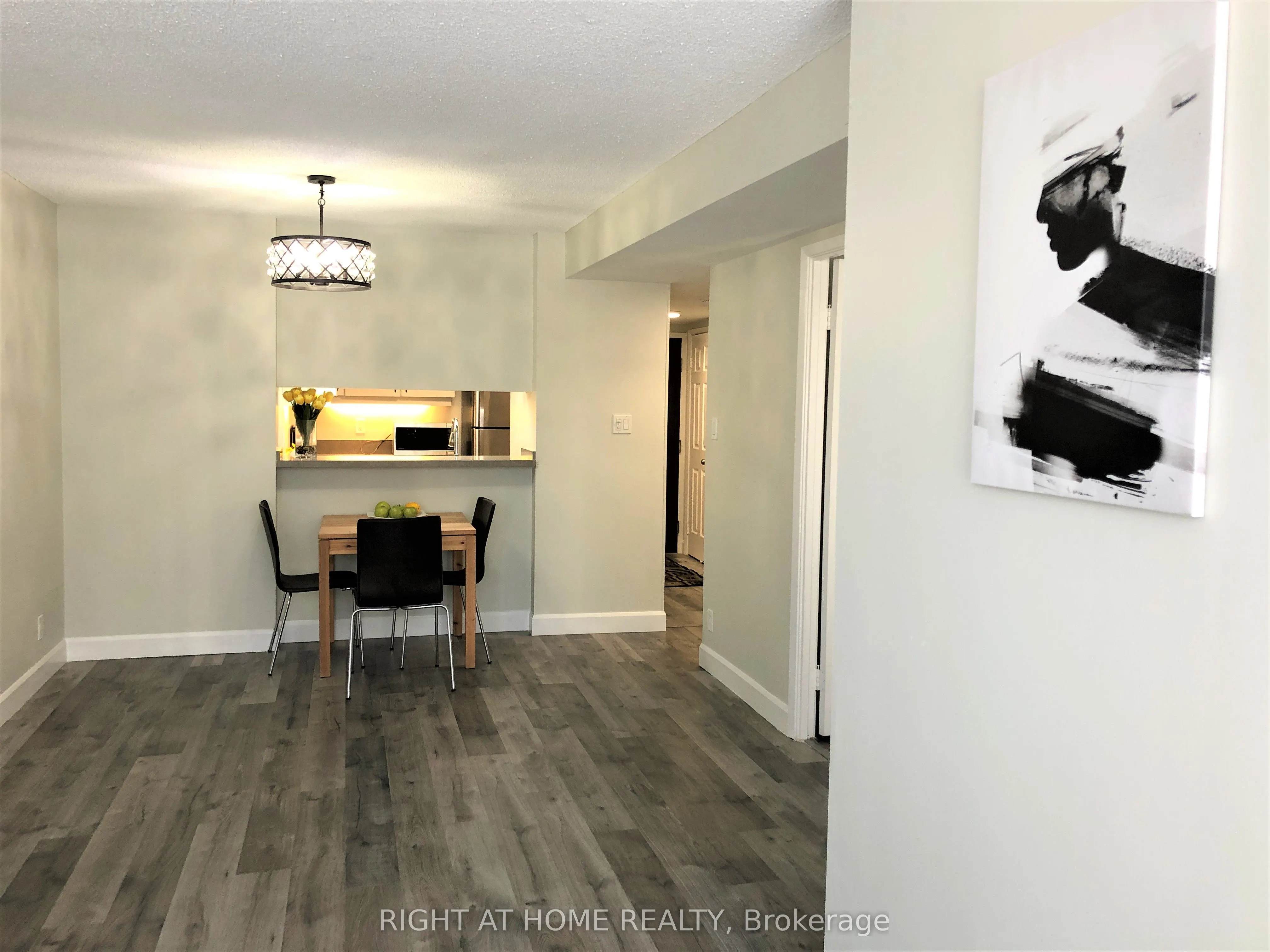 44 Gerrard Street W, #1602