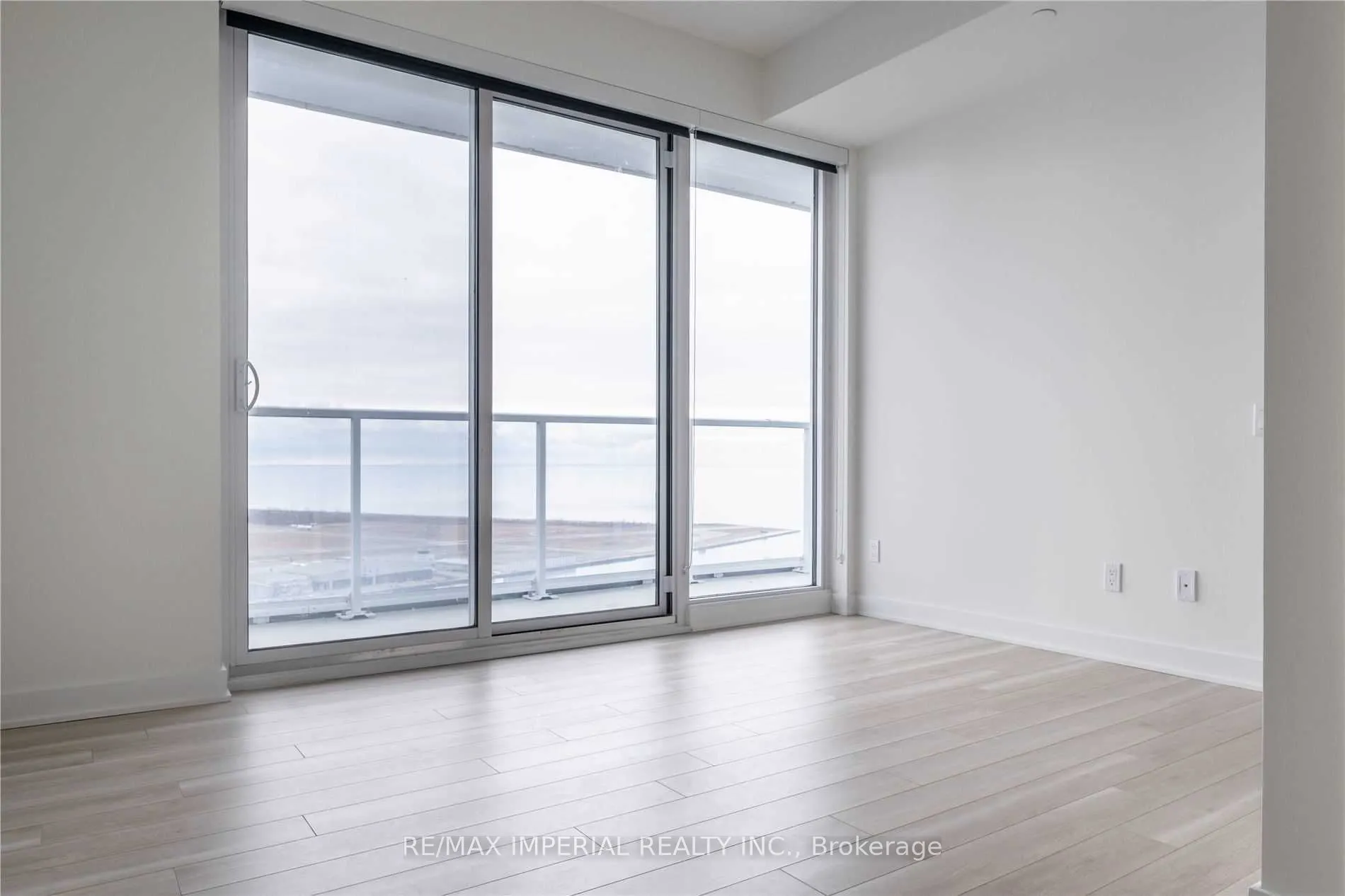 17 BATHURST Street, #3516