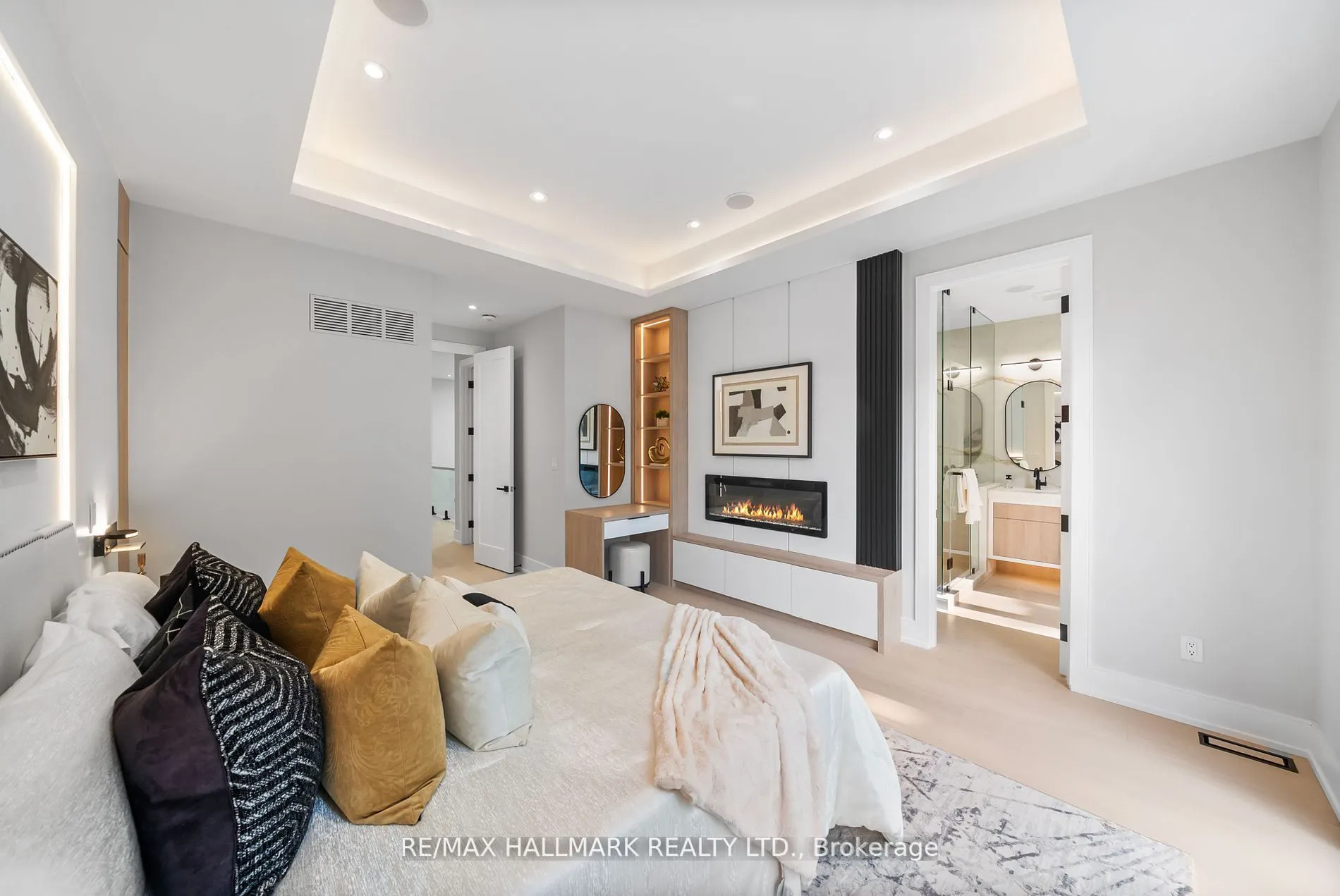 112 Randolph Road