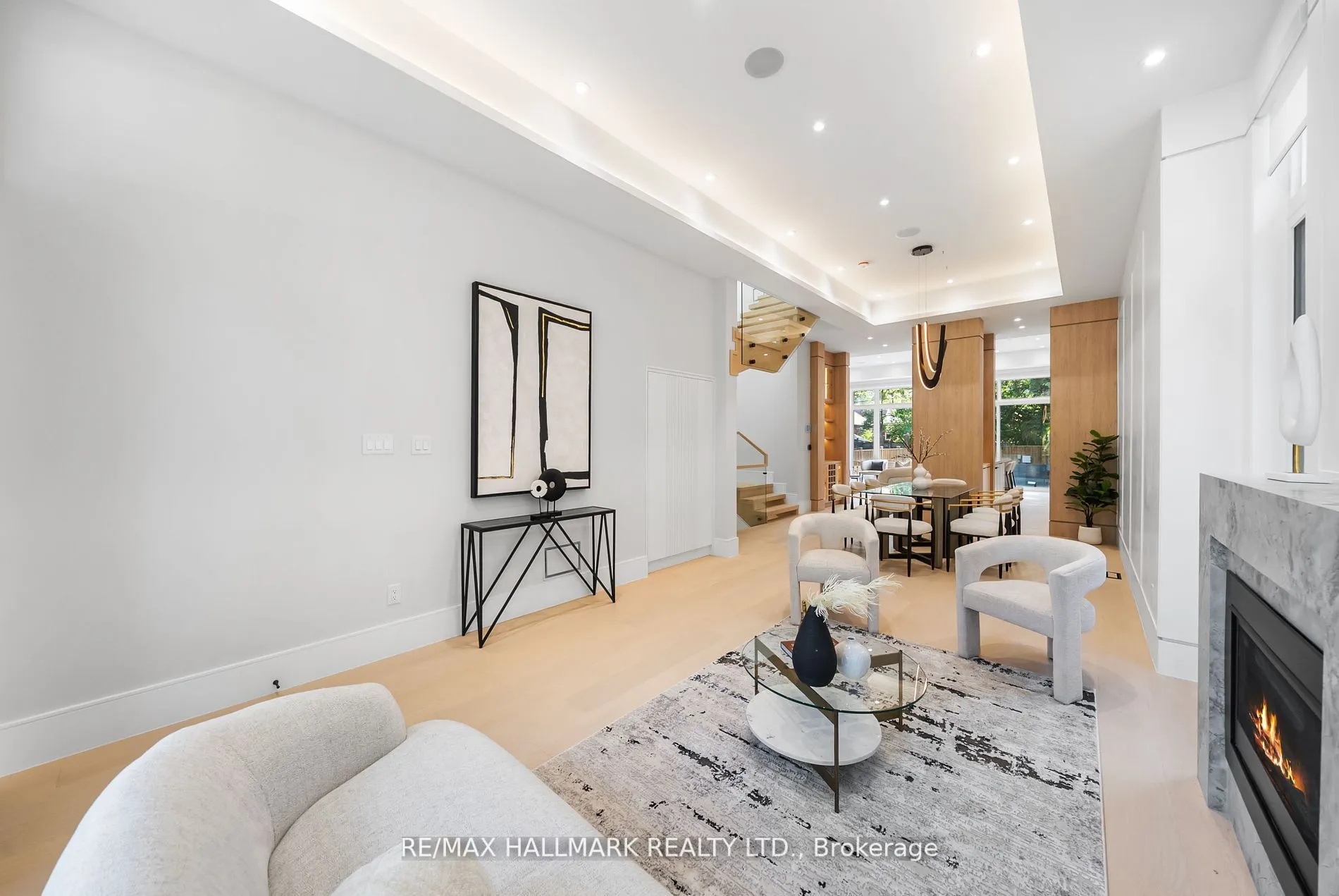 112 Randolph Road
