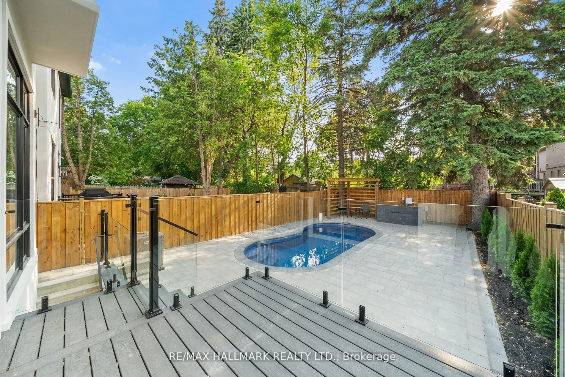 112 Randolph Road