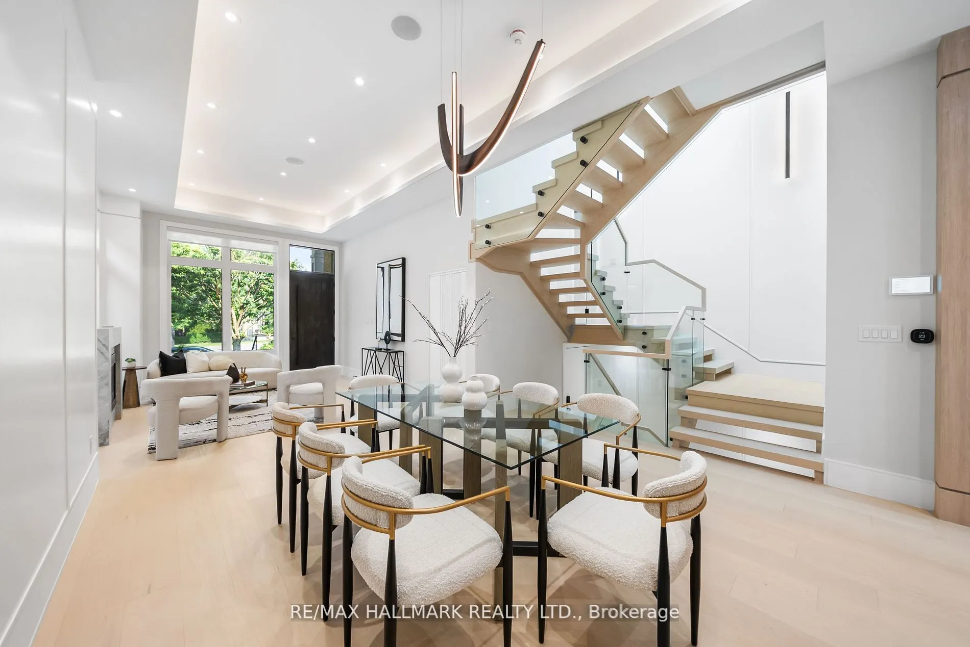 112 Randolph Road