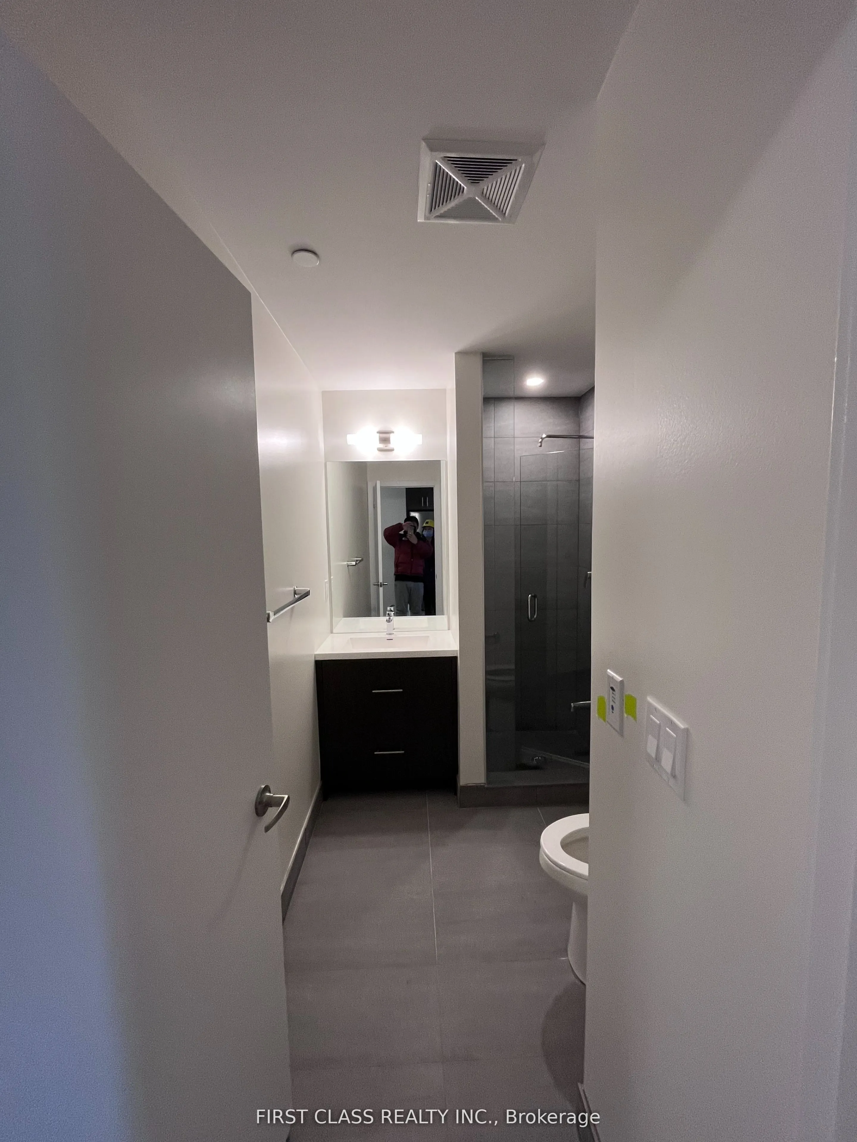 188 Fairview Mall Drive, #503