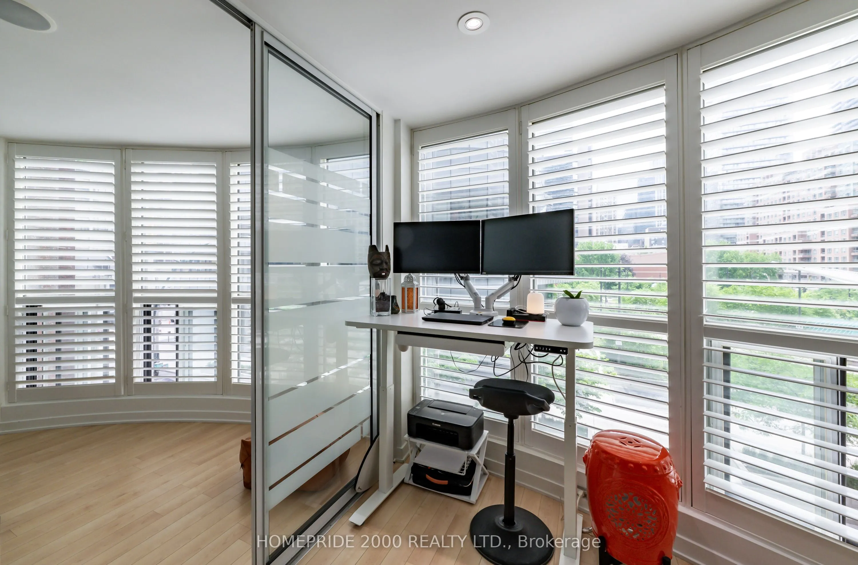 24 Wellesley Street W, #315
