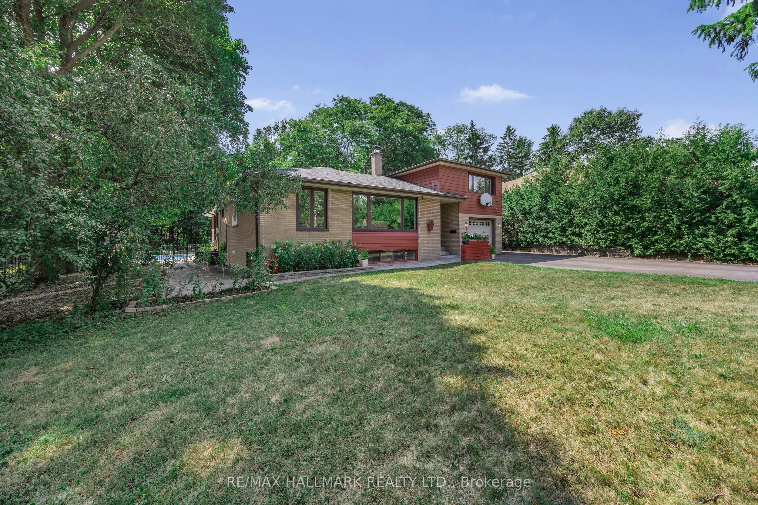 19 Talwood Drive