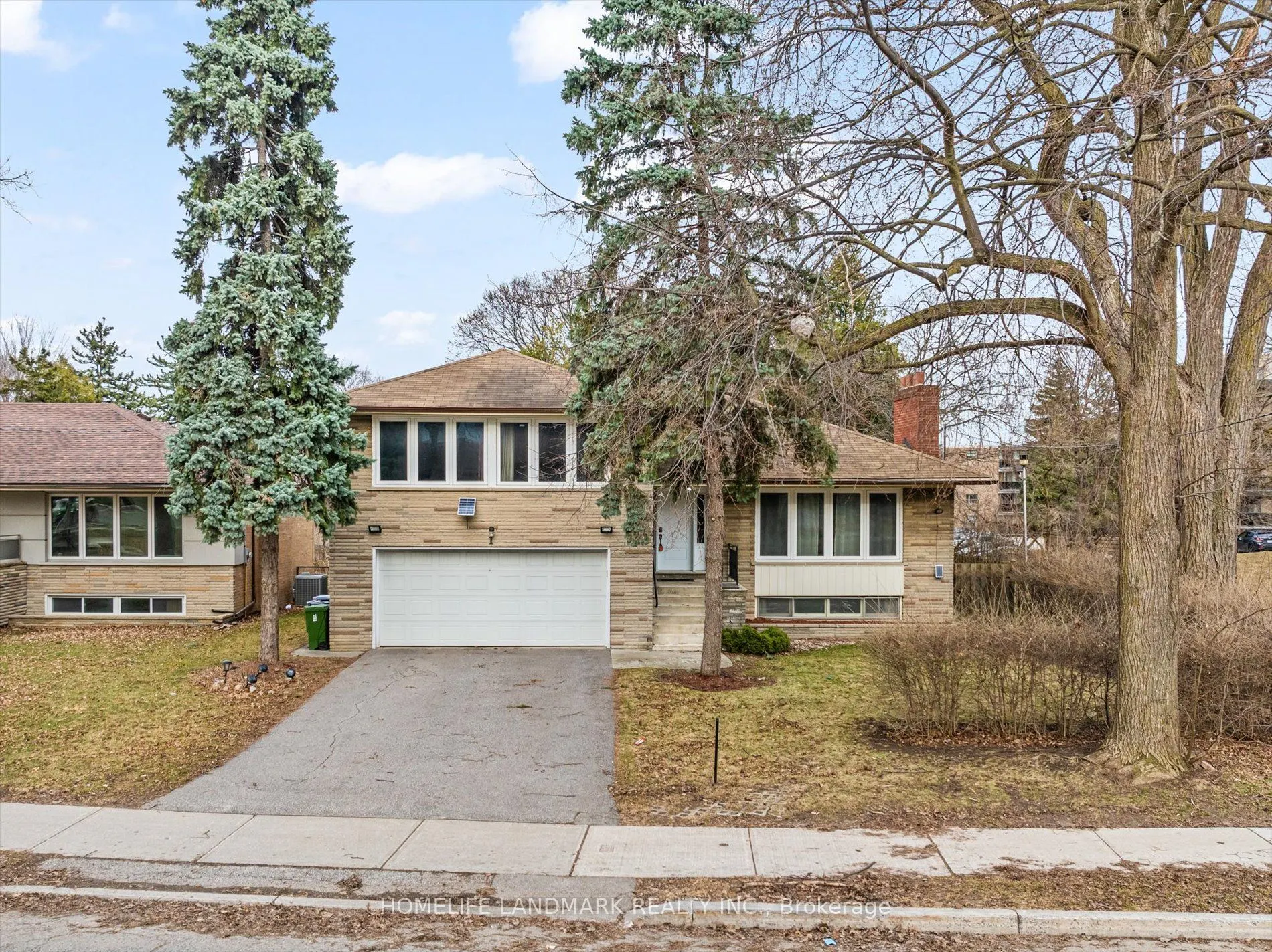 1 Hawksbury Drive