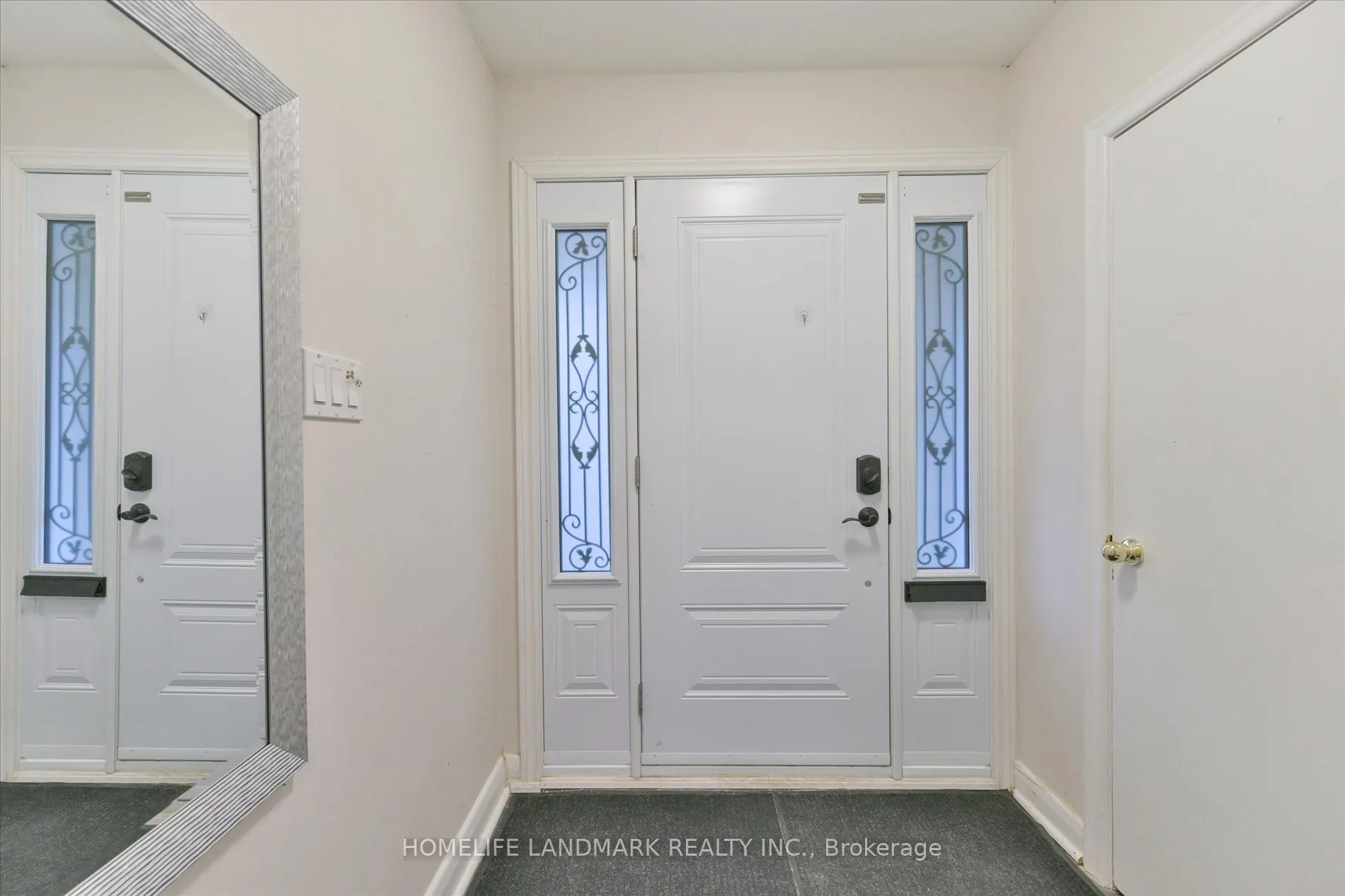 1 Hawksbury Drive
