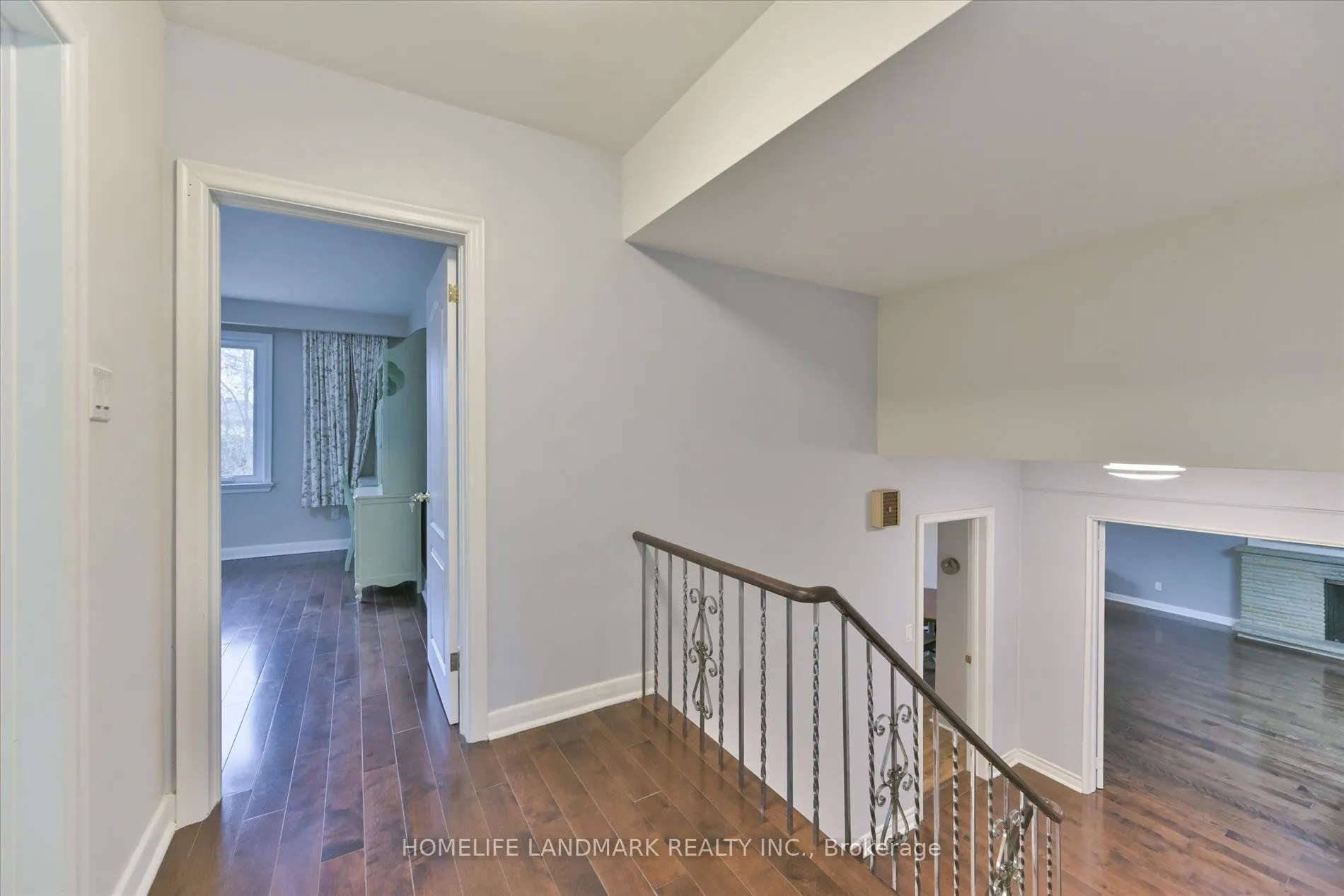 1 Hawksbury Drive