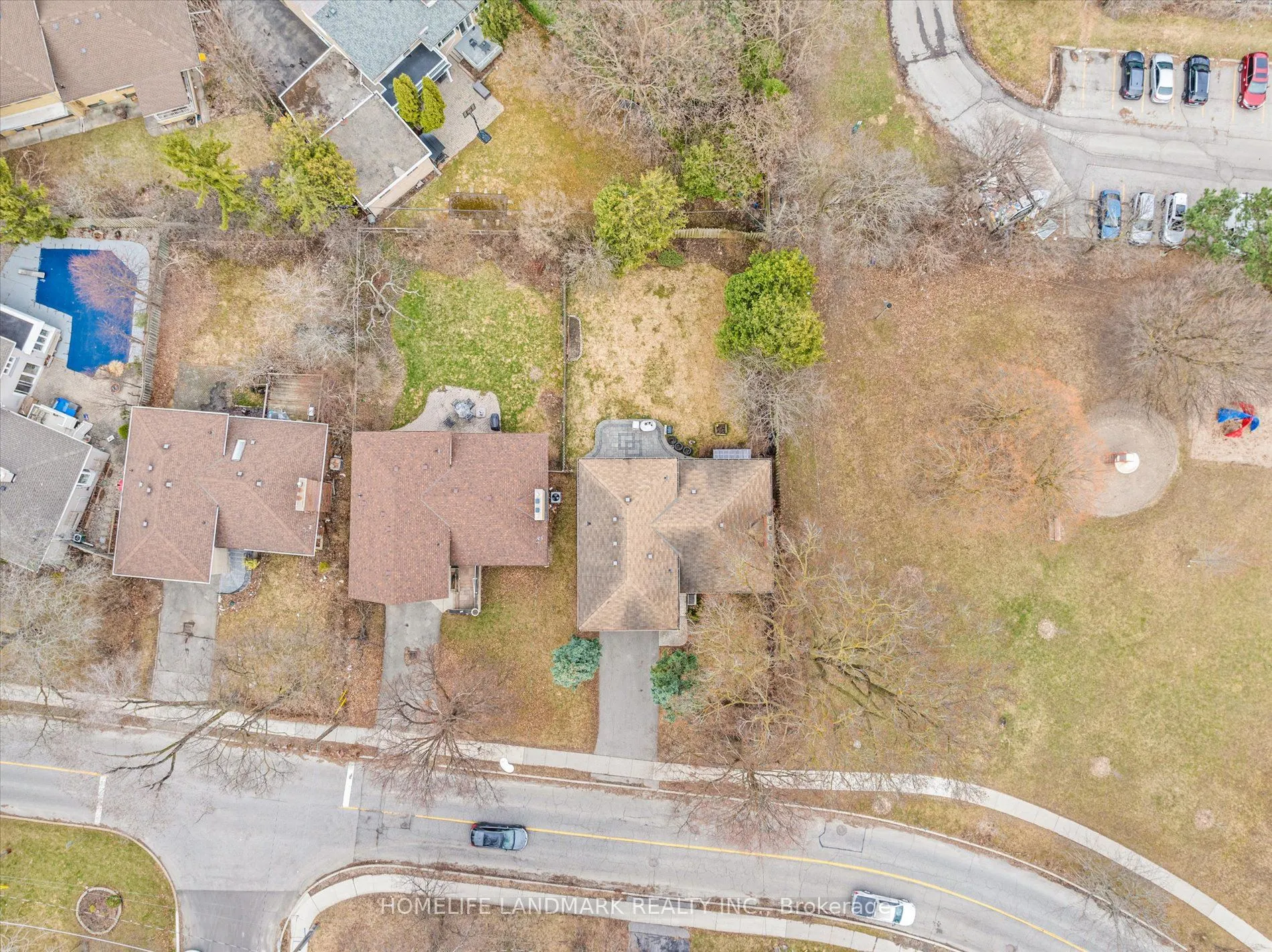 1 Hawksbury Drive