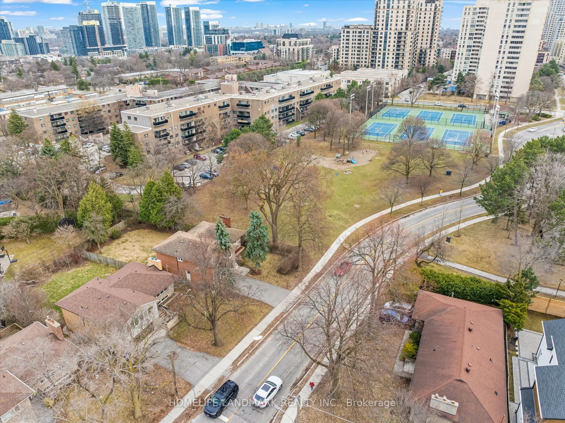 1 Hawksbury Drive
