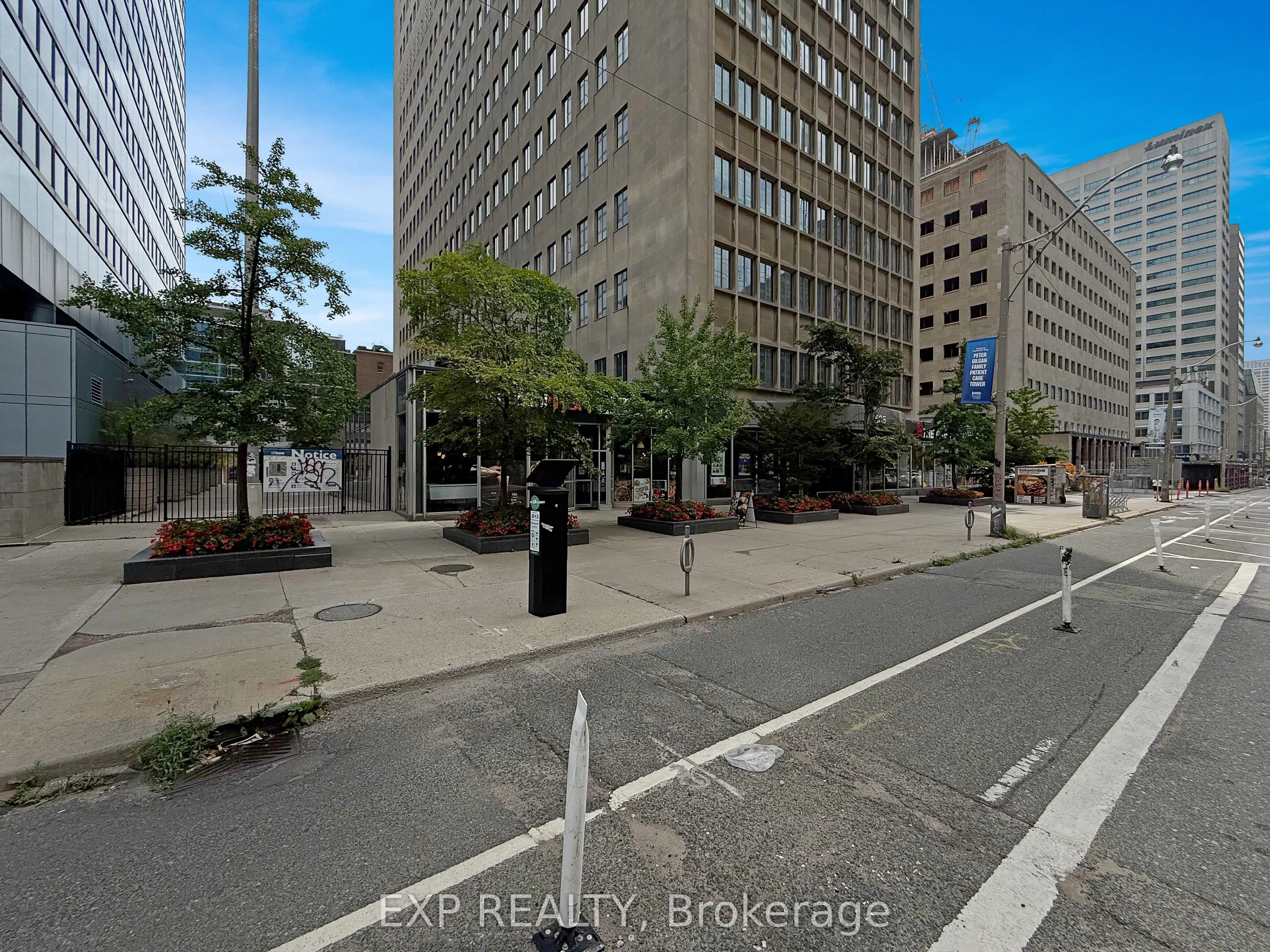 505 University Avenue, #Ground Floor