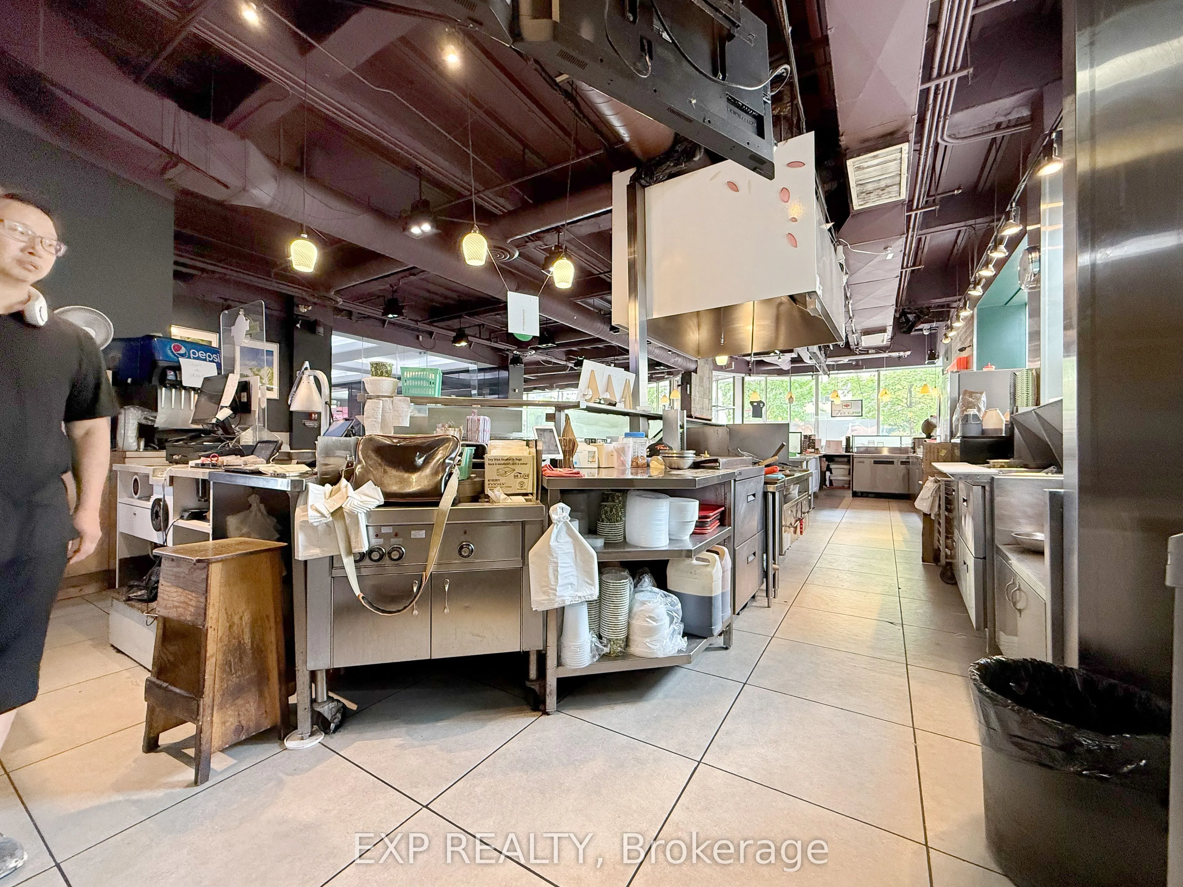 505 University Avenue, #Ground Floor