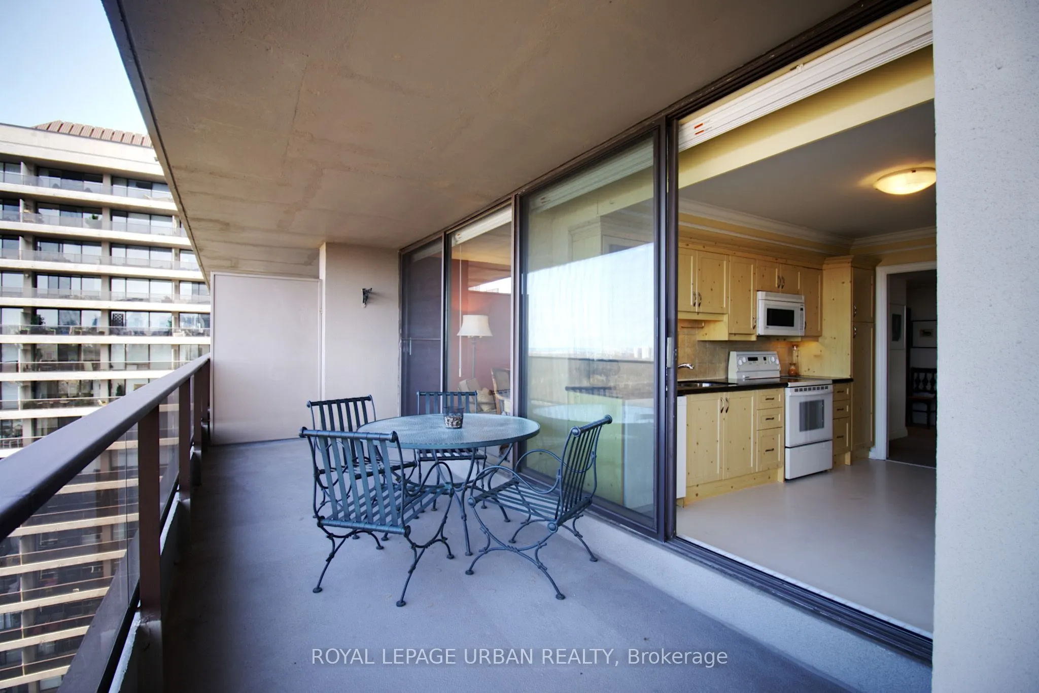 20 Avoca Avenue, #1502/03