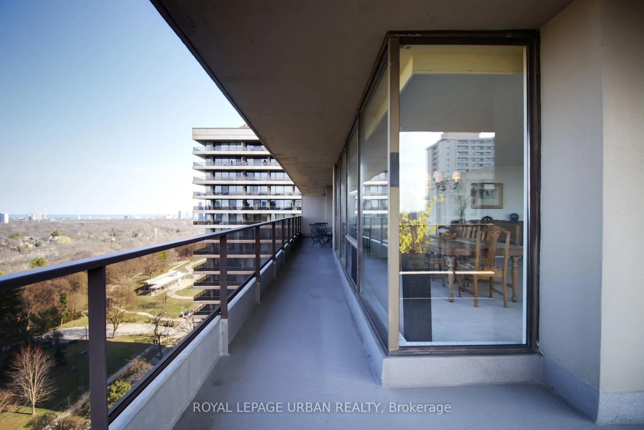 20 Avoca Avenue, #1502/03
