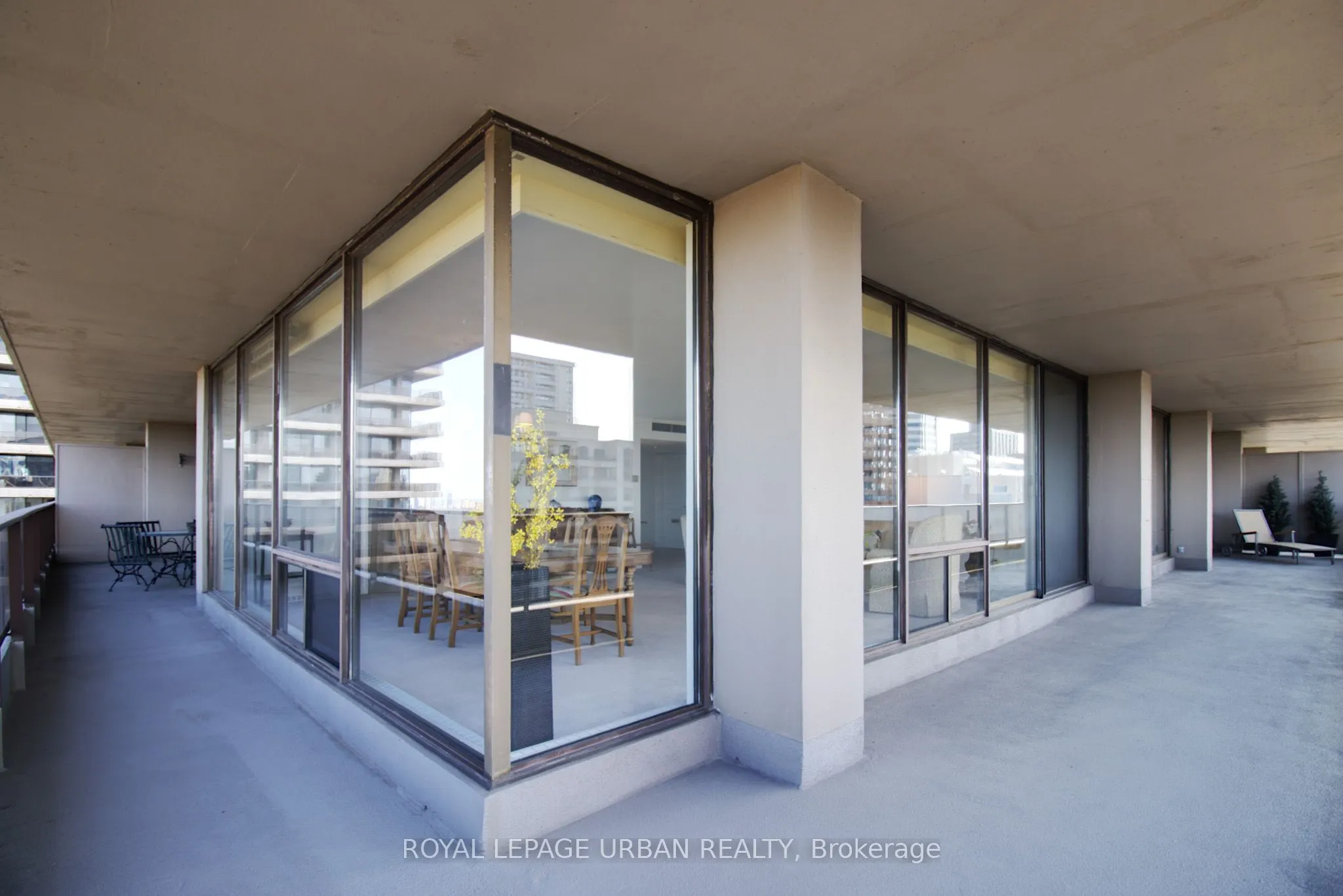 20 Avoca Avenue, #1502/03