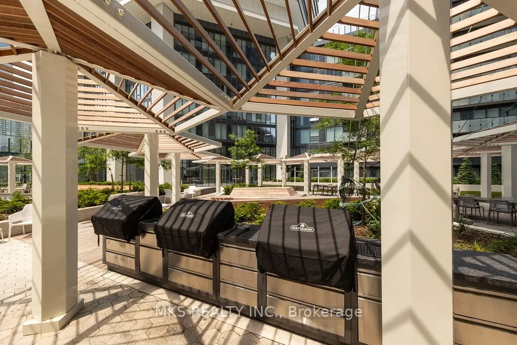 55 Cooper Street, #PH212