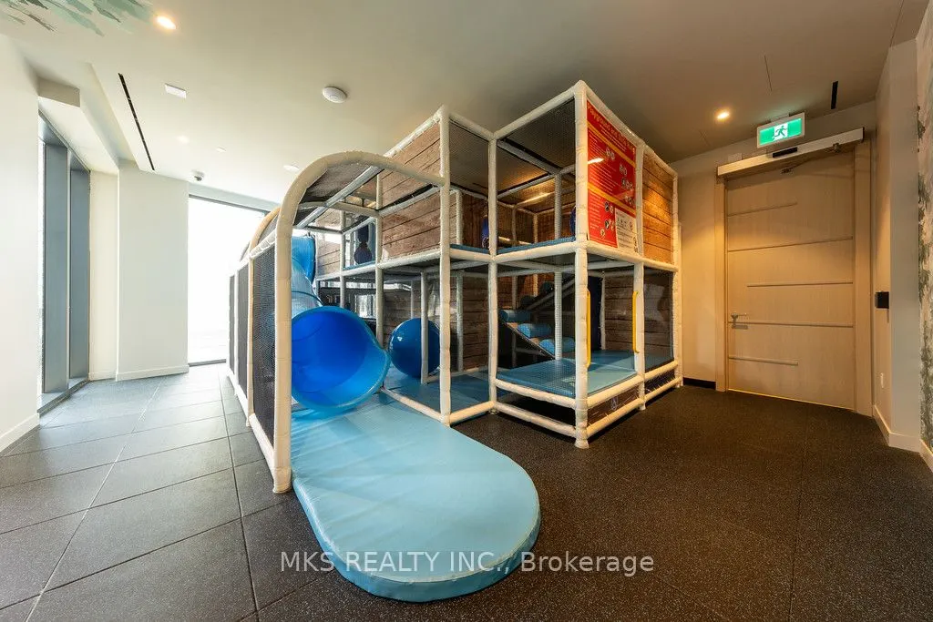 55 Cooper Street, #PH212
